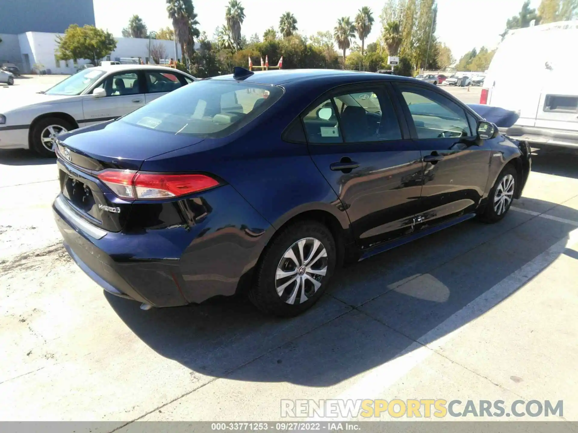 4 Photograph of a damaged car JTDEAMDE2MJ005569 TOYOTA COROLLA 2021