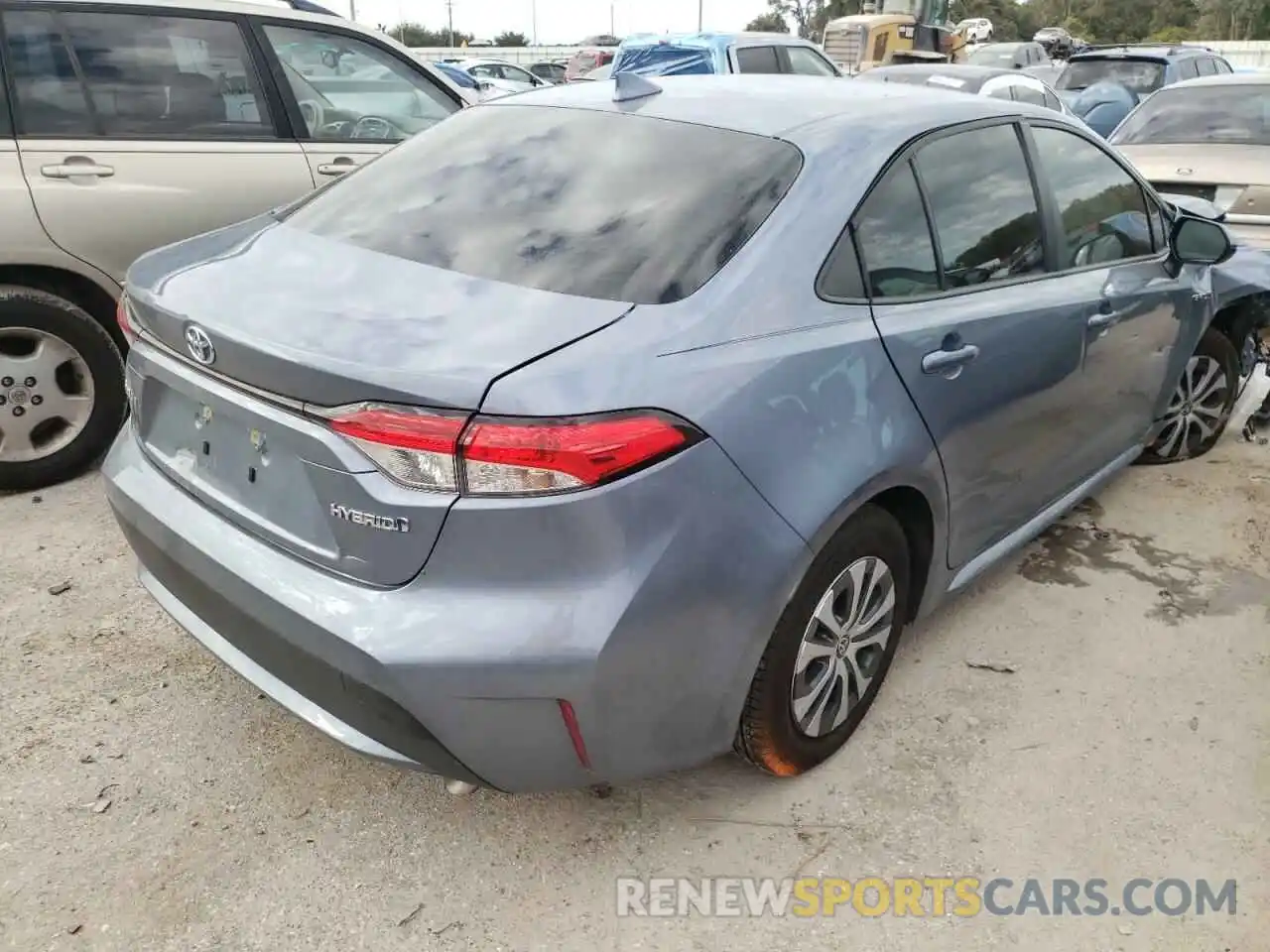 4 Photograph of a damaged car JTDEAMDE2MJ006947 TOYOTA COROLLA 2021