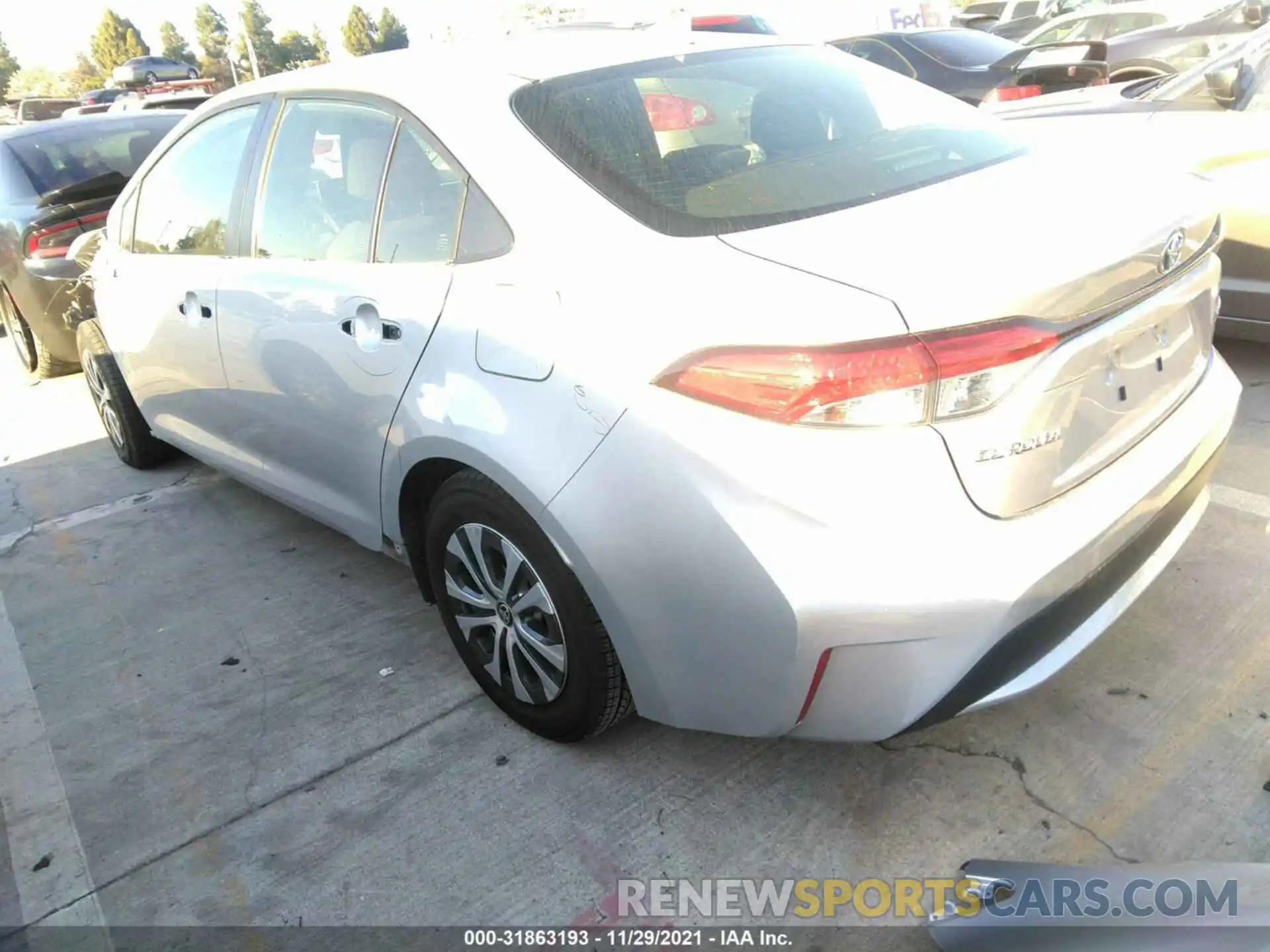 3 Photograph of a damaged car JTDEAMDE2MJ007712 TOYOTA COROLLA 2021