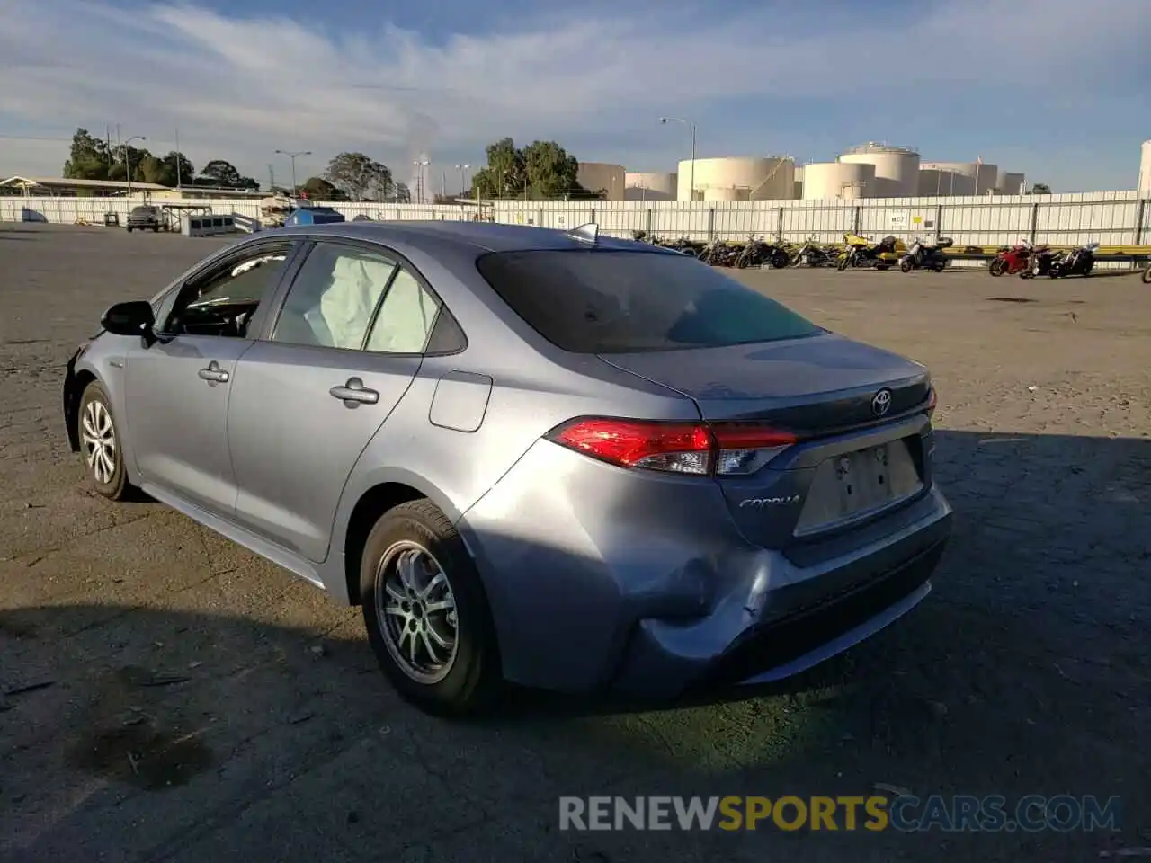 3 Photograph of a damaged car JTDEAMDE2MJ008472 TOYOTA COROLLA 2021