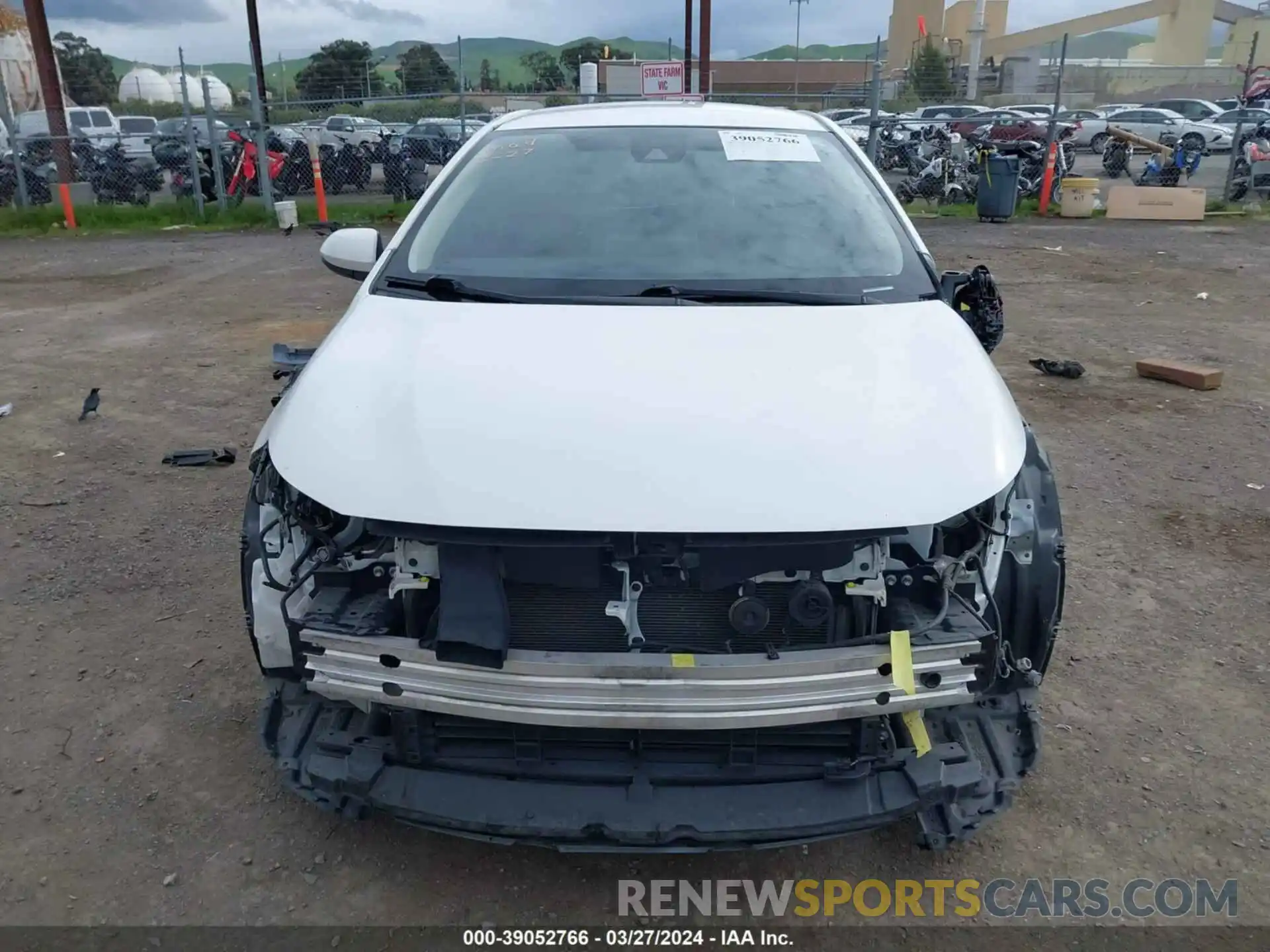 13 Photograph of a damaged car JTDEAMDE2MJ011081 TOYOTA COROLLA 2021