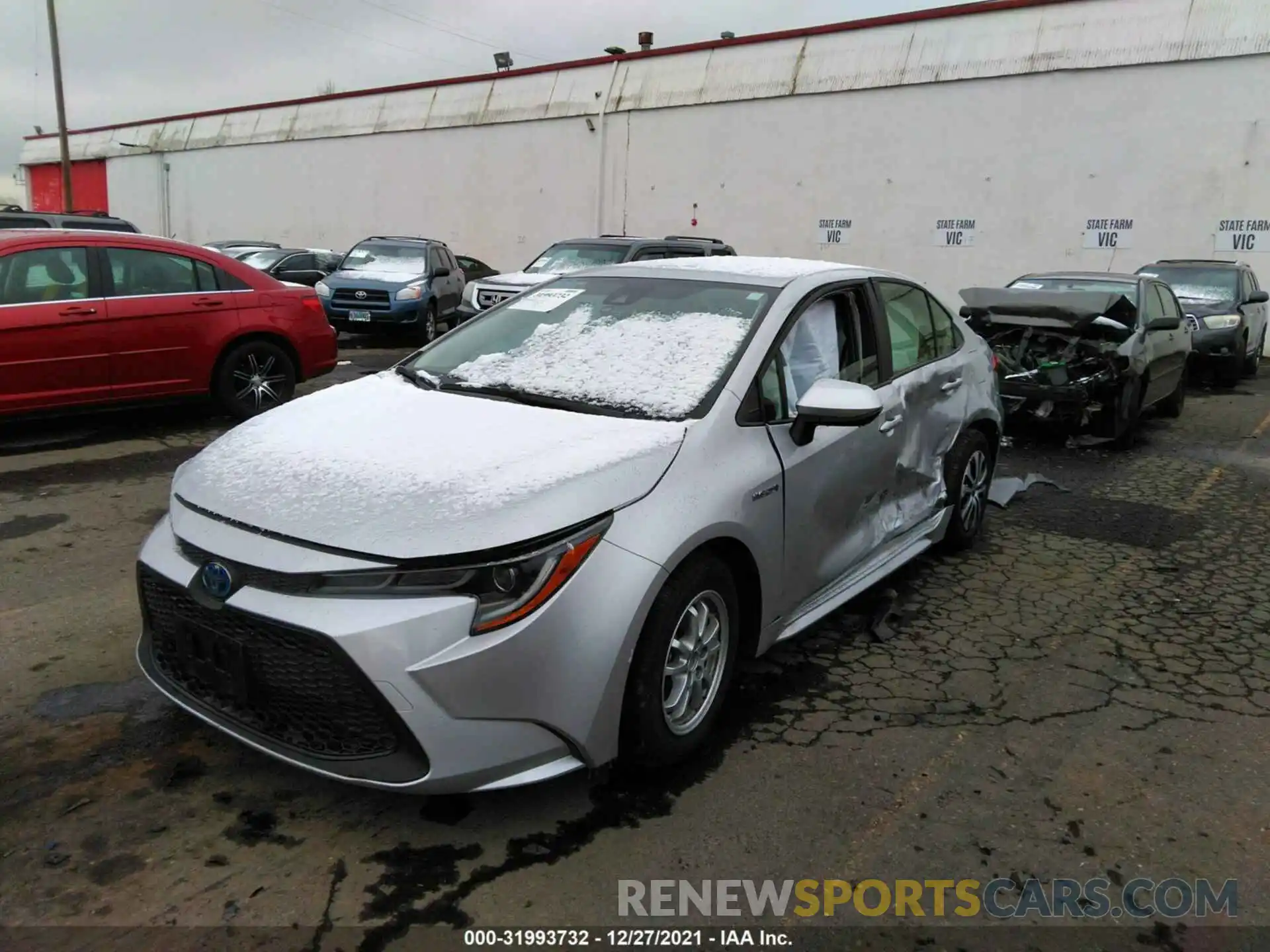 2 Photograph of a damaged car JTDEAMDE2MJ016121 TOYOTA COROLLA 2021