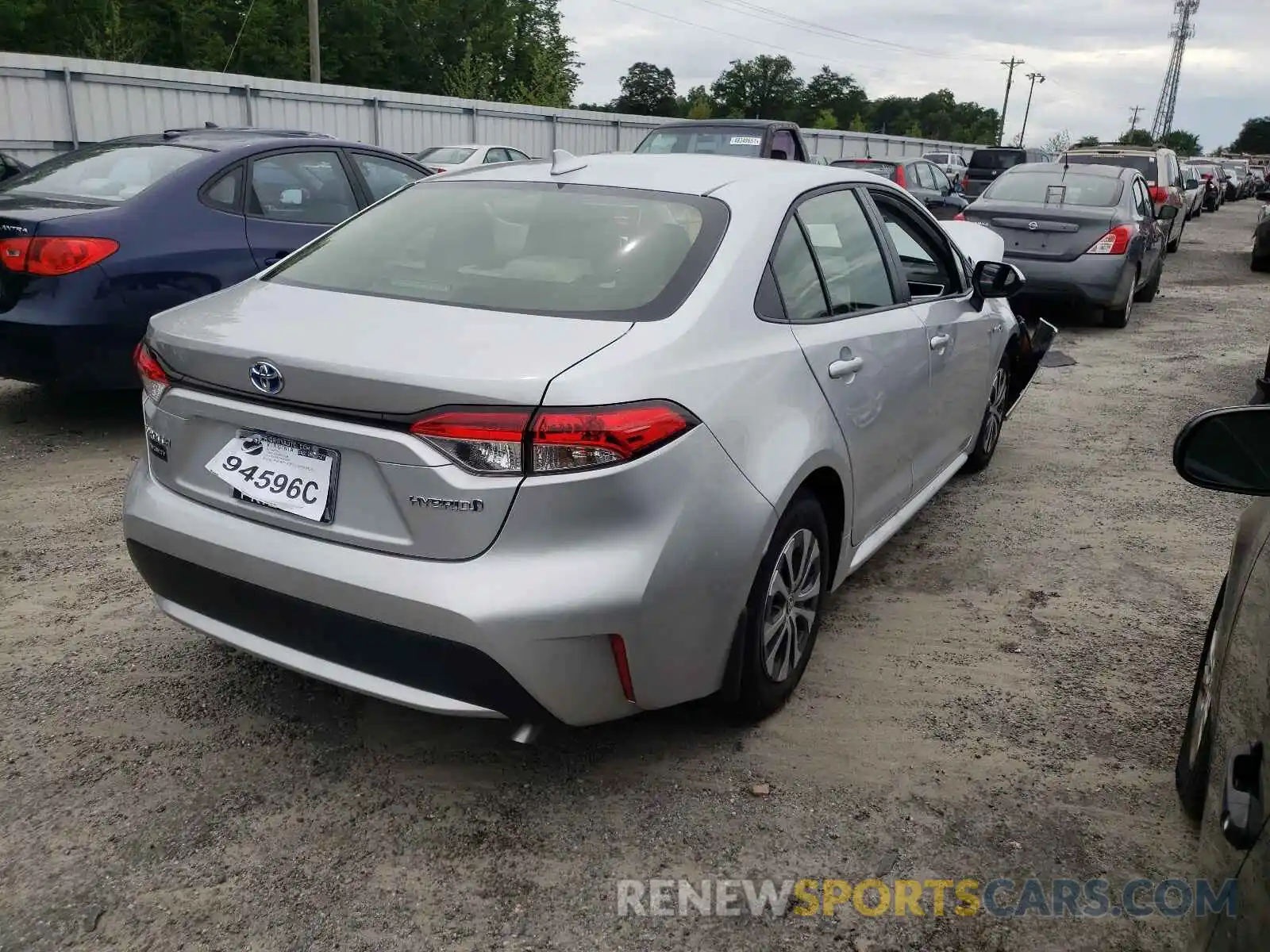 4 Photograph of a damaged car JTDEAMDE2MJ020203 TOYOTA COROLLA 2021