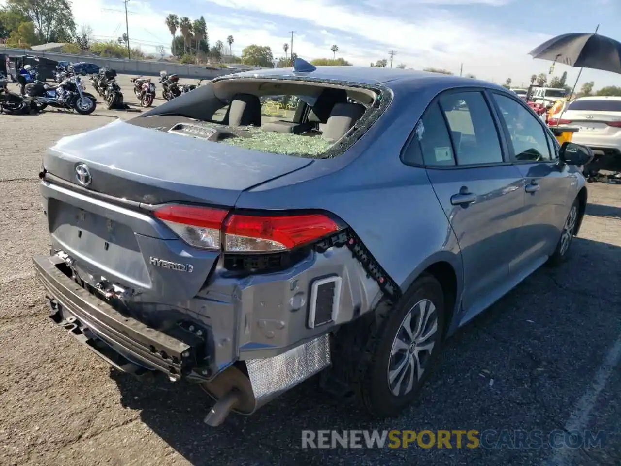 4 Photograph of a damaged car JTDEAMDE2MJ027779 TOYOTA COROLLA 2021