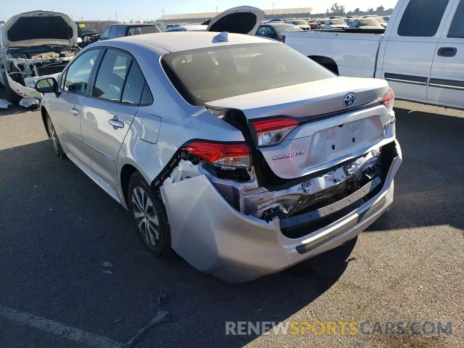 3 Photograph of a damaged car JTDEAMDE2MJ029080 TOYOTA COROLLA 2021