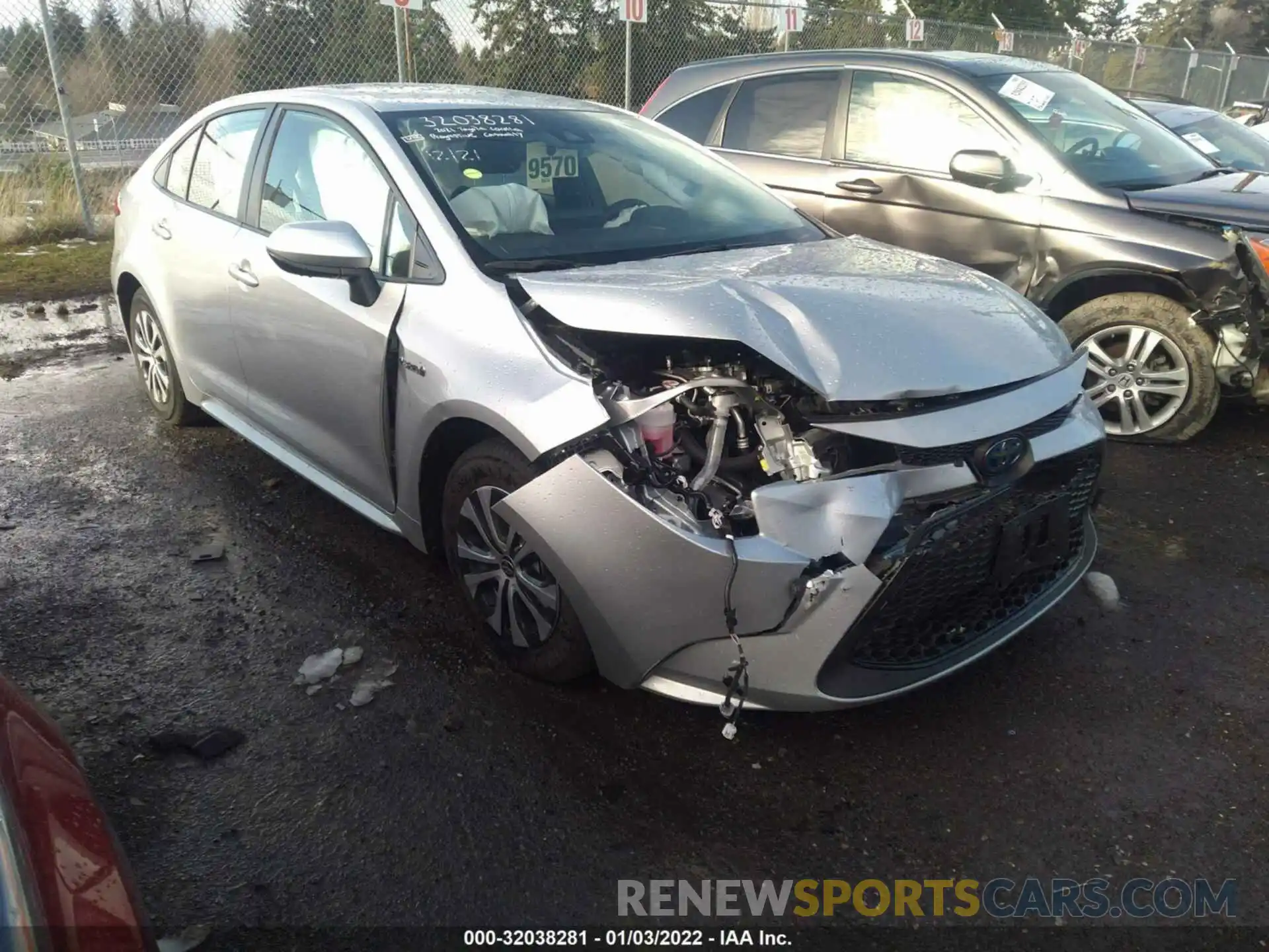 1 Photograph of a damaged car JTDEAMDE2MJ030228 TOYOTA COROLLA 2021