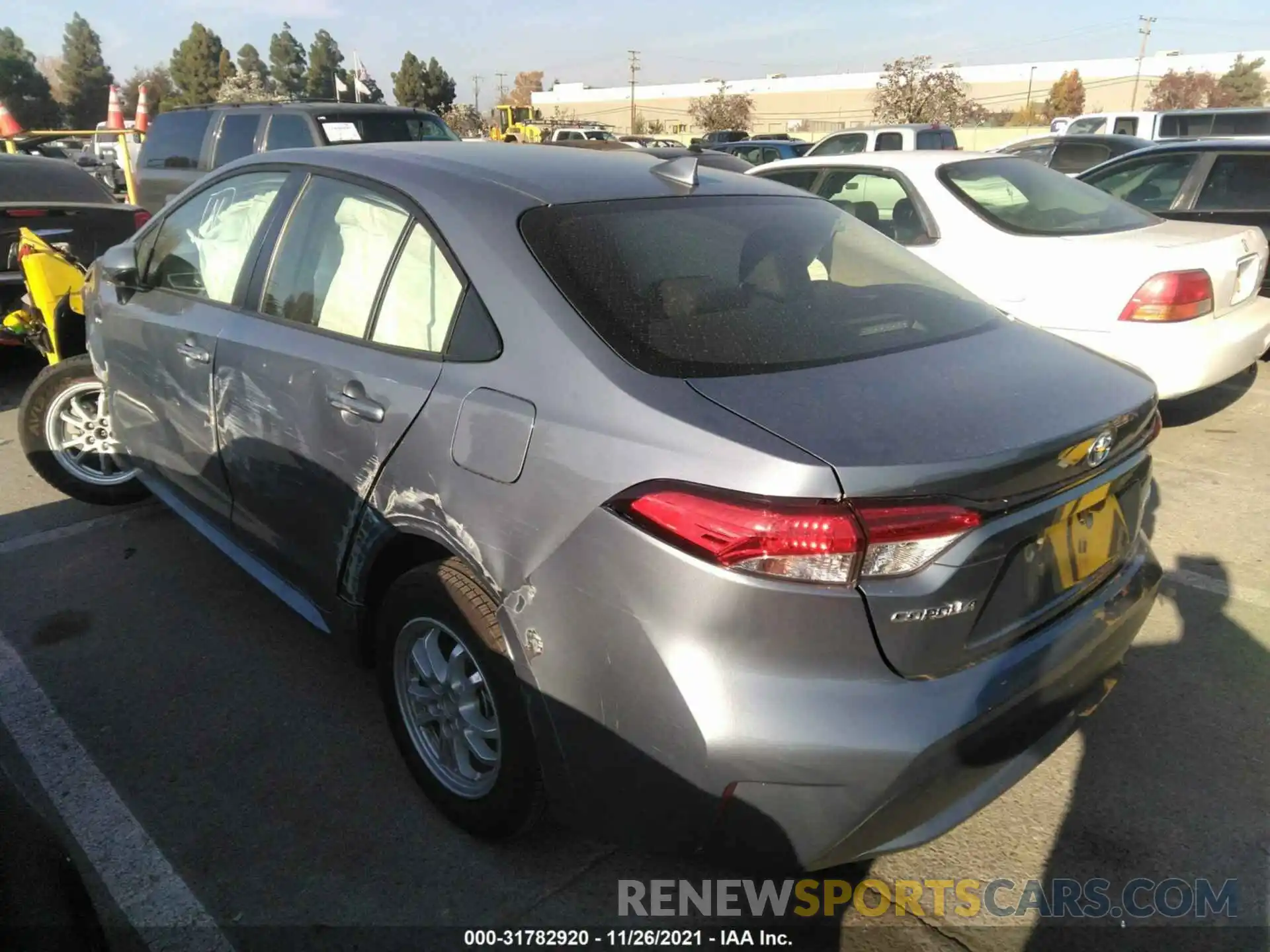 3 Photograph of a damaged car JTDEAMDE2MJ030794 TOYOTA COROLLA 2021