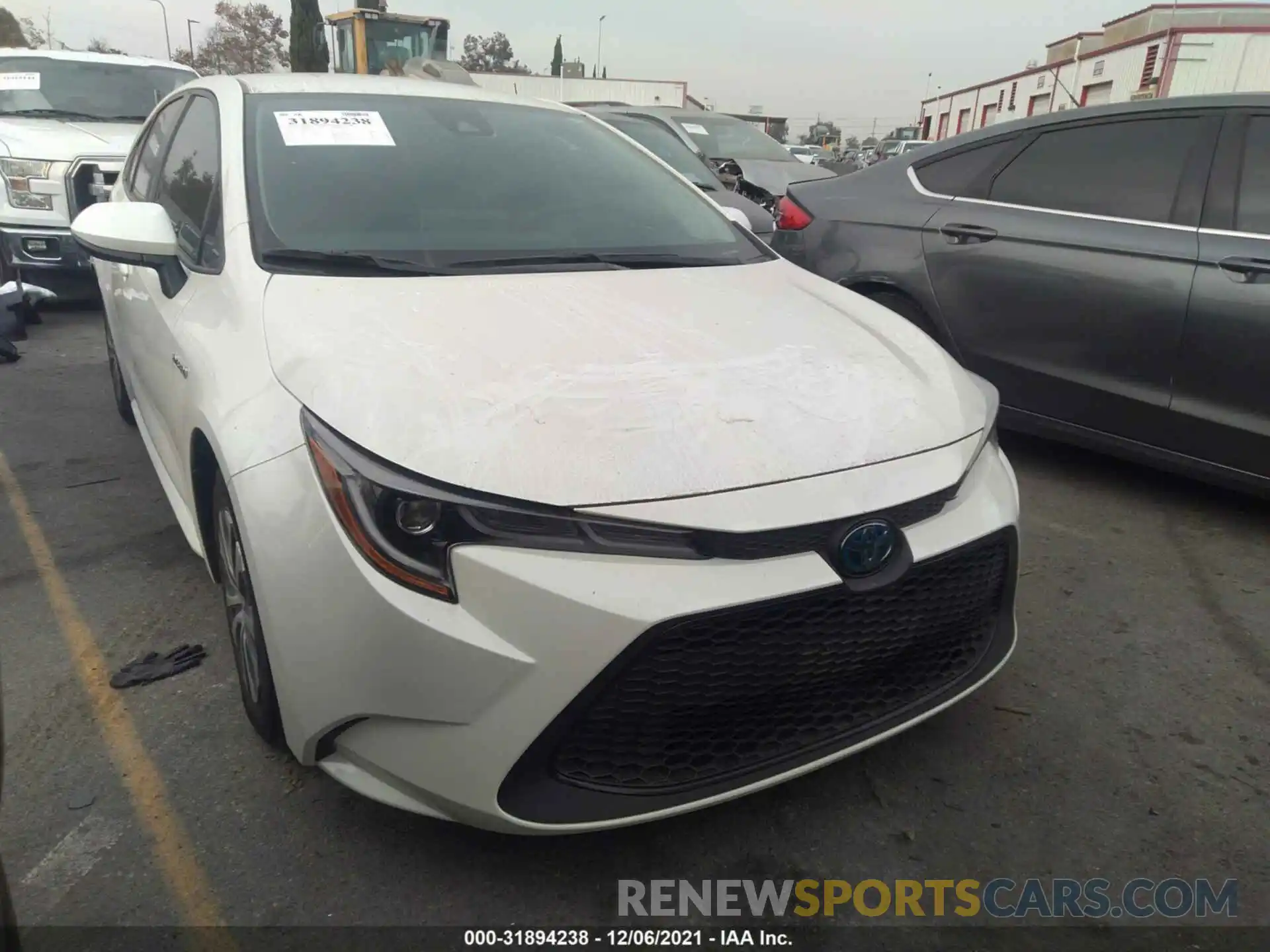 1 Photograph of a damaged car JTDEAMDE2MJ031914 TOYOTA COROLLA 2021