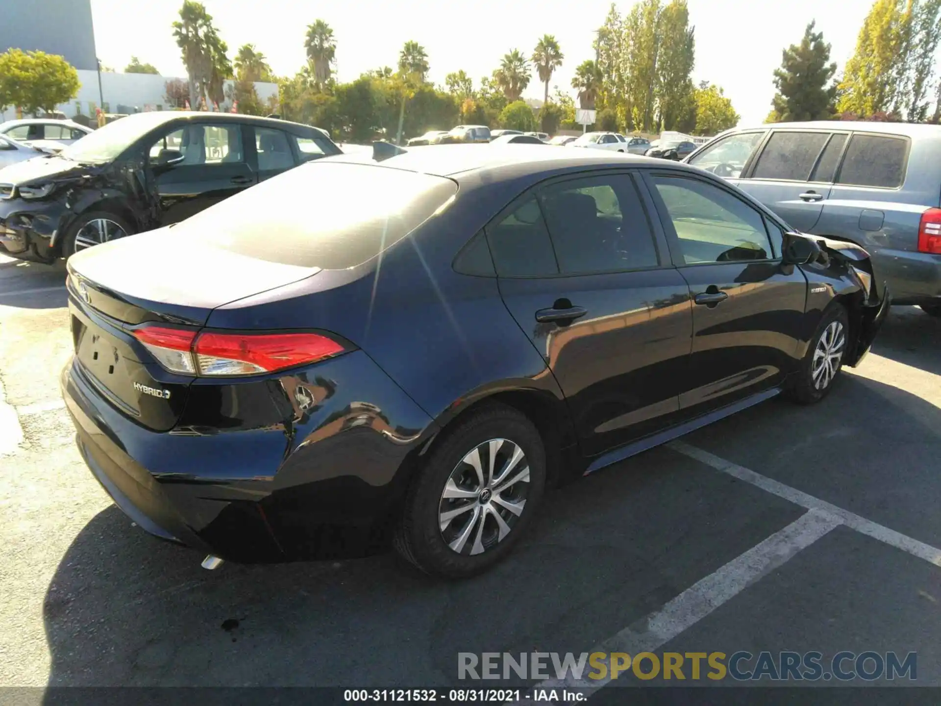 4 Photograph of a damaged car JTDEAMDE2MJ032013 TOYOTA COROLLA 2021