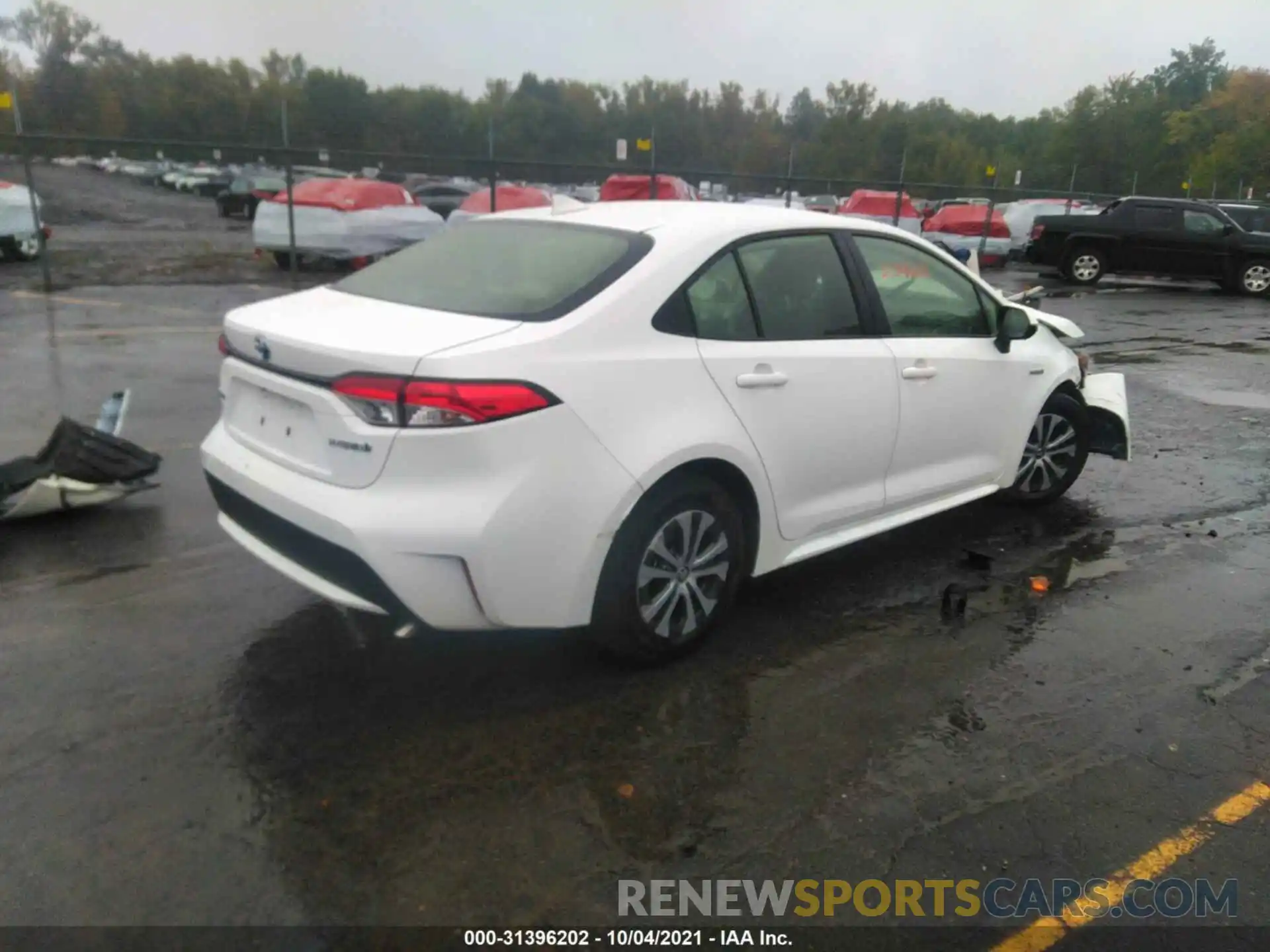 4 Photograph of a damaged car JTDEAMDE2MJ032528 TOYOTA COROLLA 2021