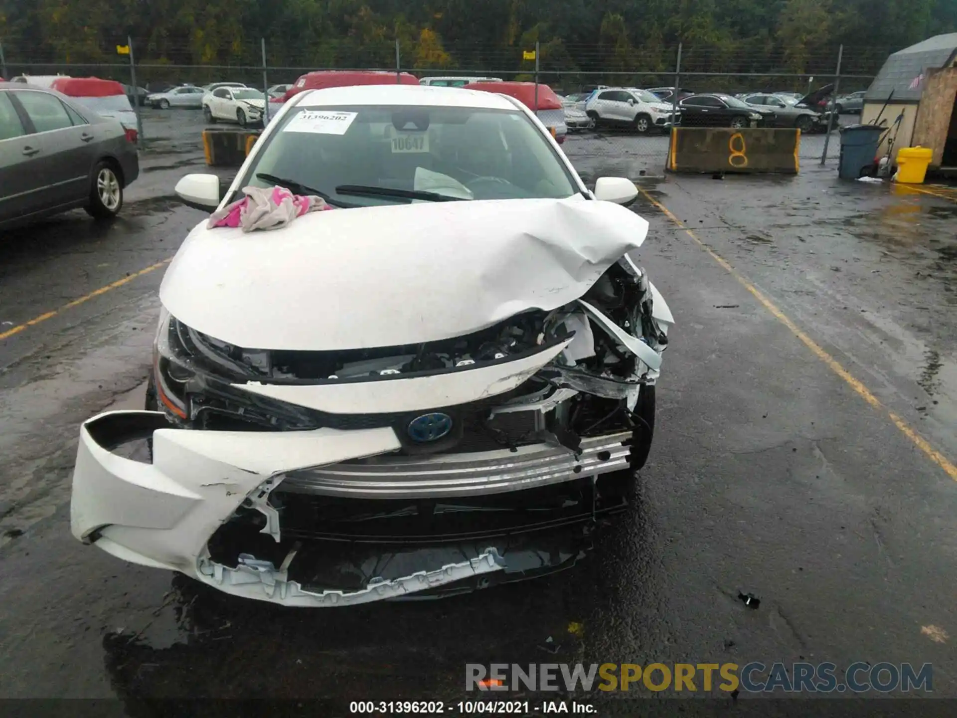 6 Photograph of a damaged car JTDEAMDE2MJ032528 TOYOTA COROLLA 2021