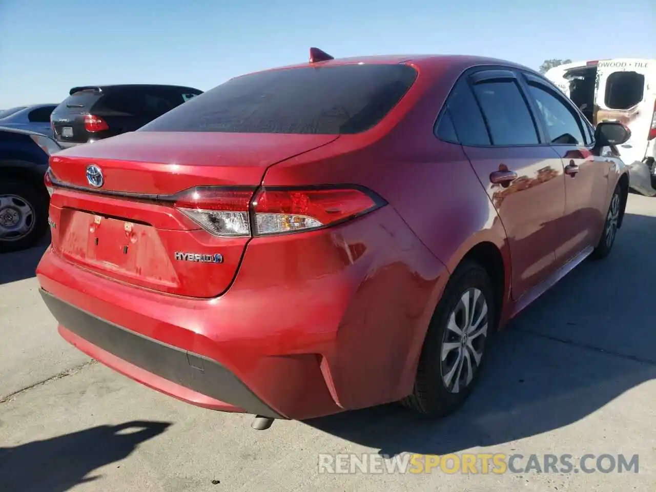 4 Photograph of a damaged car JTDEAMDE2MJ035137 TOYOTA COROLLA 2021