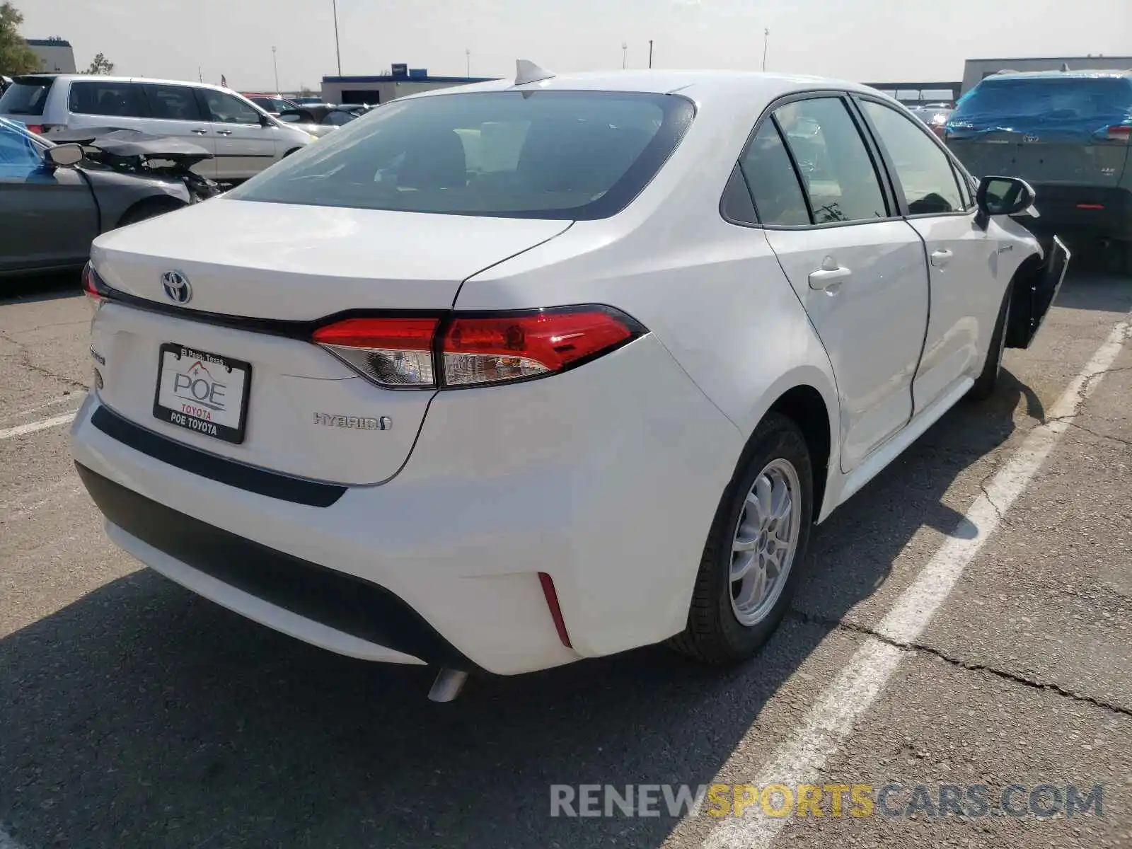 4 Photograph of a damaged car JTDEAMDE2MJ035543 TOYOTA COROLLA 2021