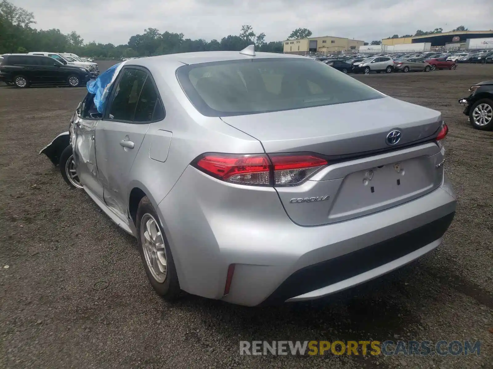 3 Photograph of a damaged car JTDEAMDE3MJ003166 TOYOTA COROLLA 2021