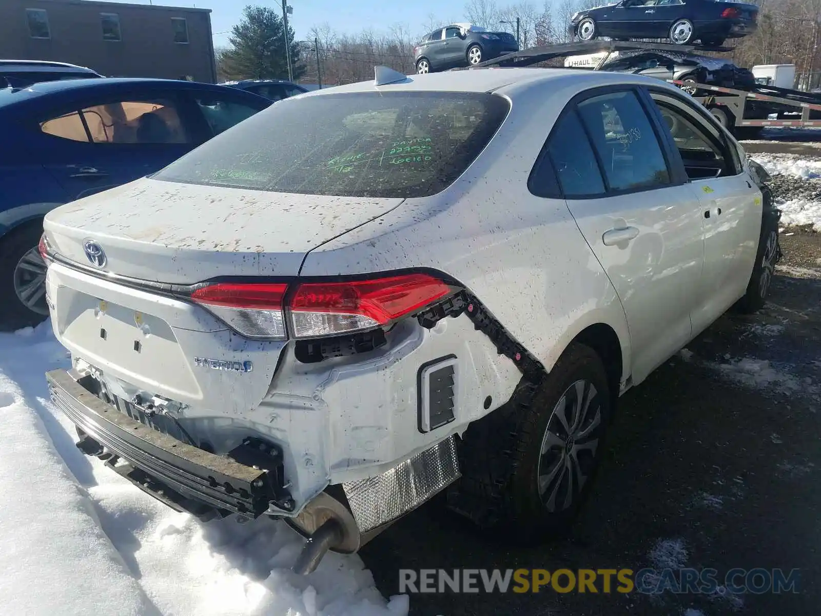 4 Photograph of a damaged car JTDEAMDE3MJ003216 TOYOTA COROLLA 2021