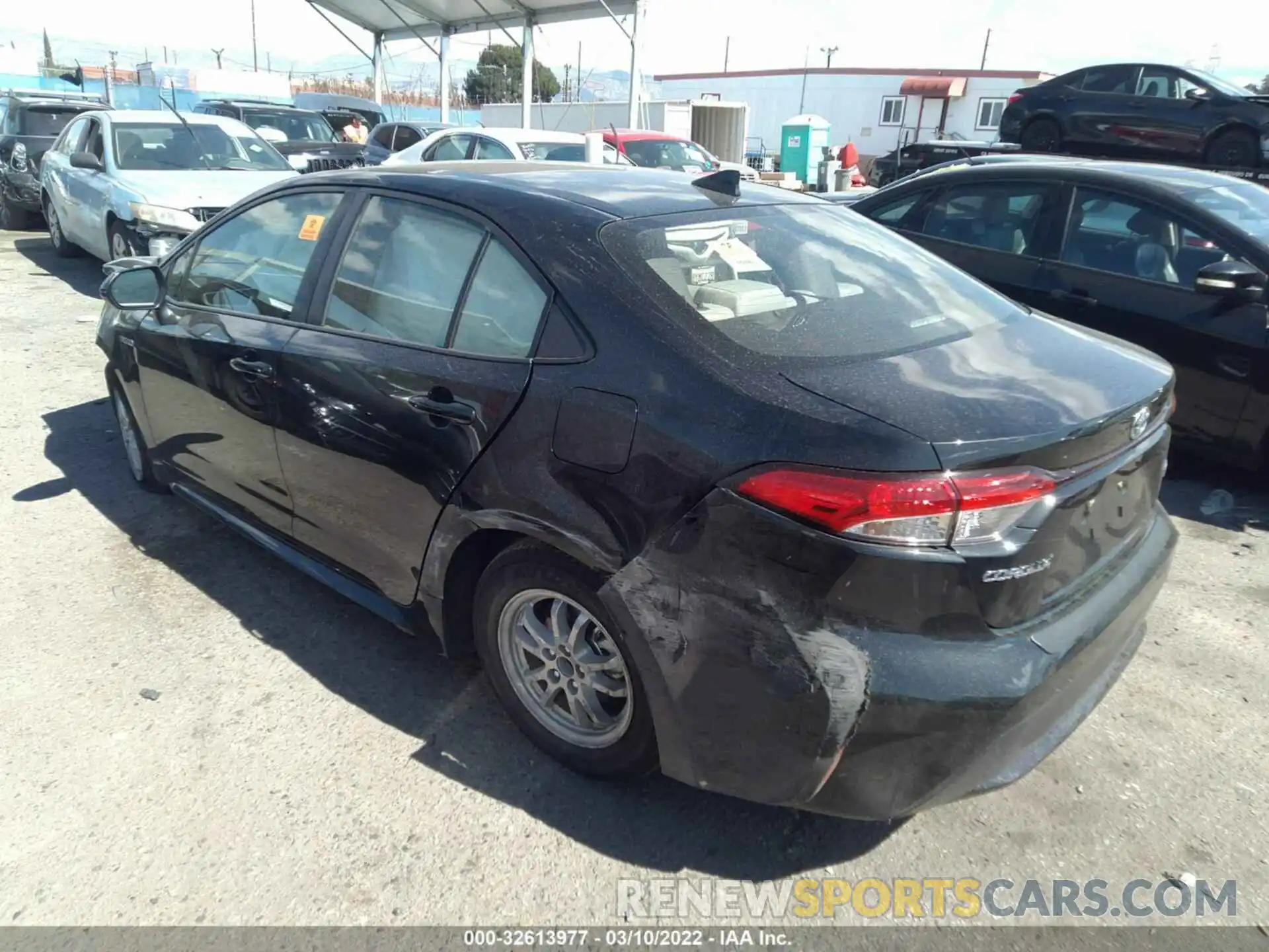 3 Photograph of a damaged car JTDEAMDE3MJ006648 TOYOTA COROLLA 2021