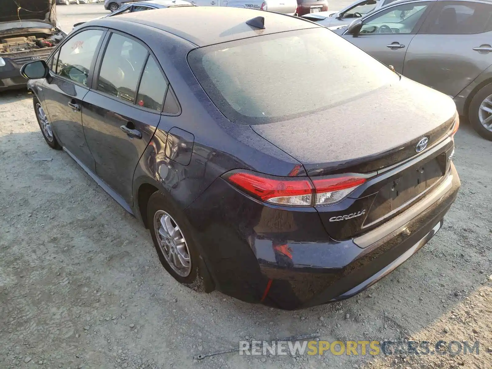 3 Photograph of a damaged car JTDEAMDE3MJ008464 TOYOTA COROLLA 2021