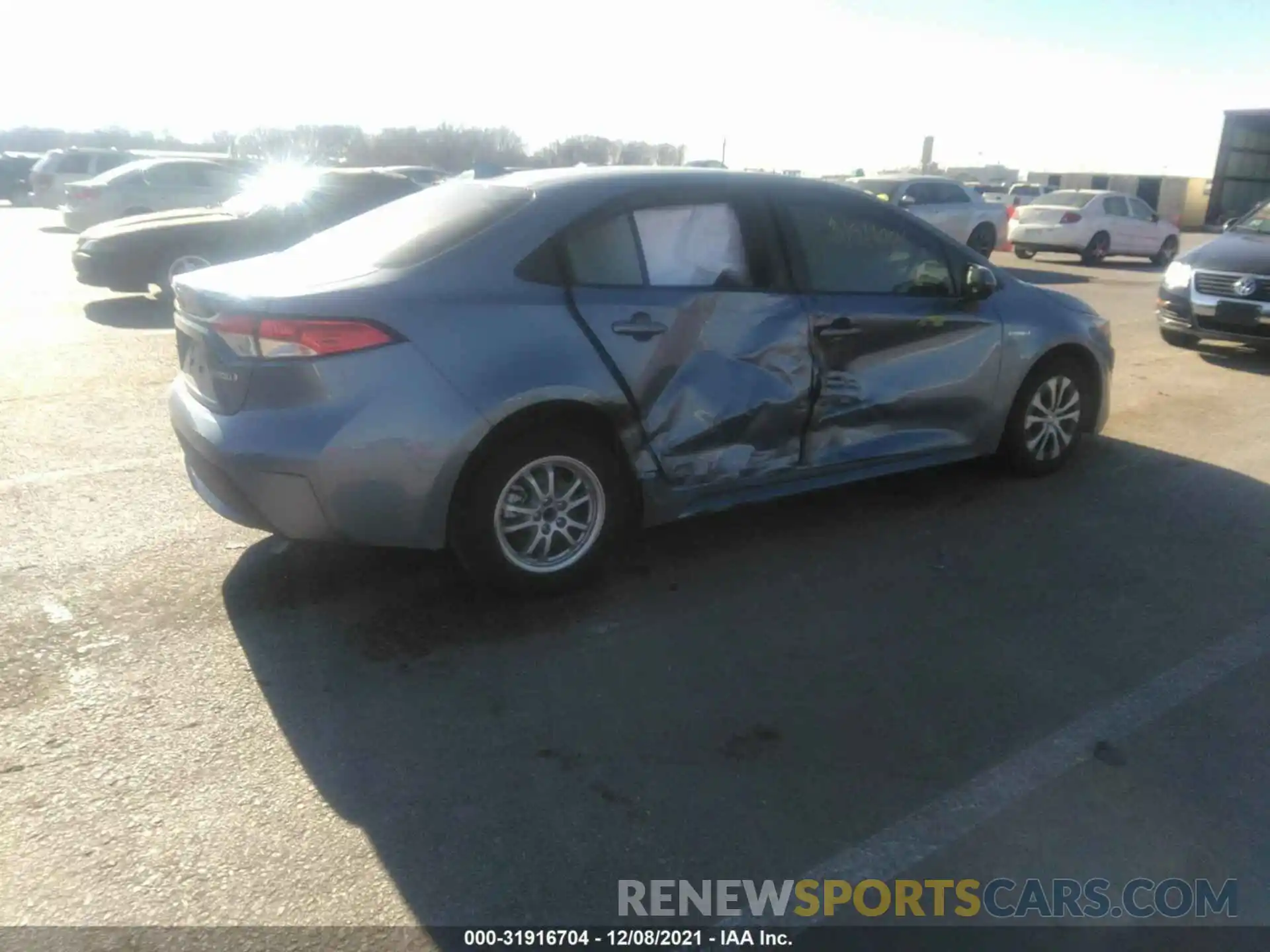 4 Photograph of a damaged car JTDEAMDE3MJ010022 TOYOTA COROLLA 2021