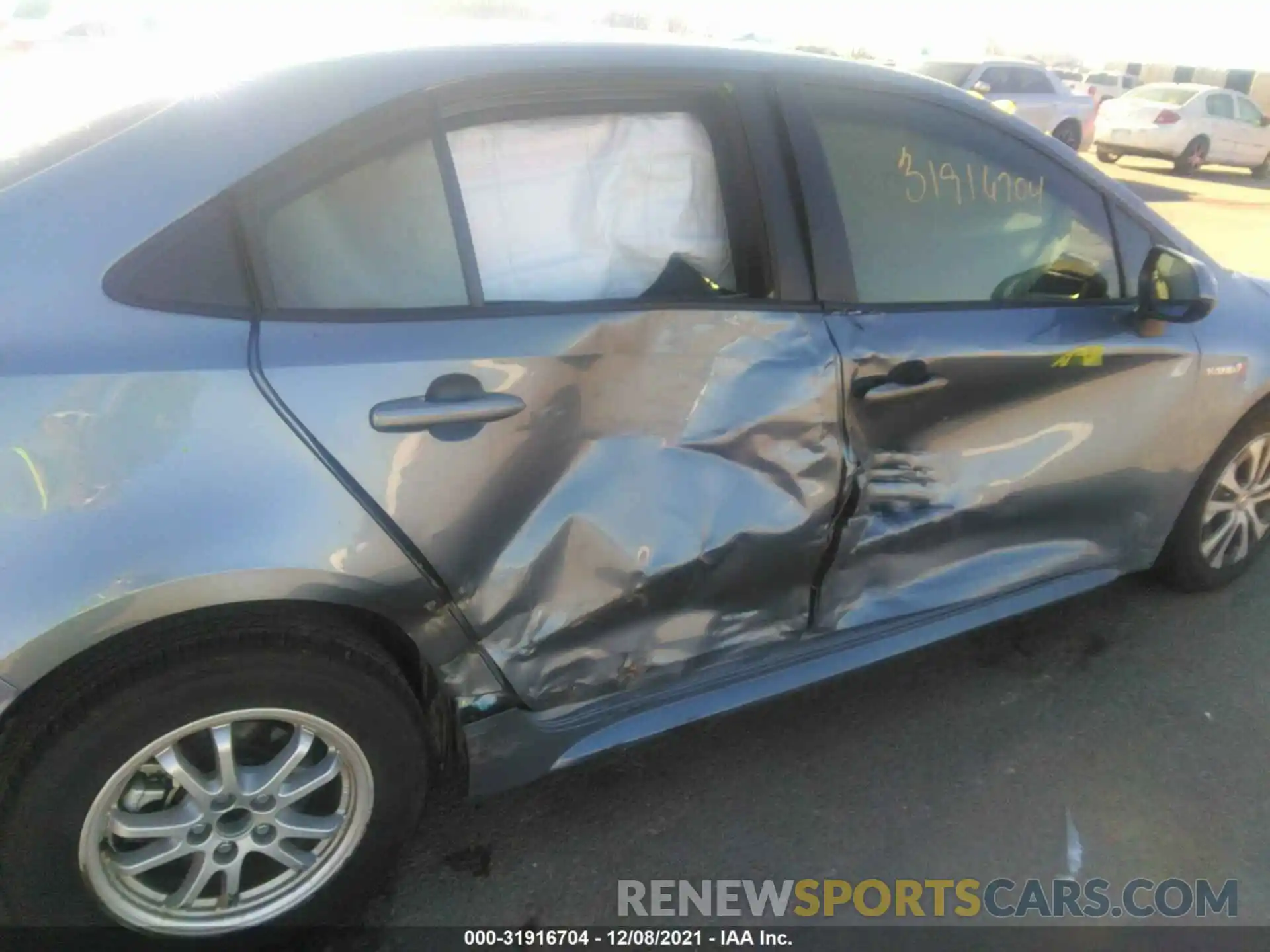 6 Photograph of a damaged car JTDEAMDE3MJ010022 TOYOTA COROLLA 2021