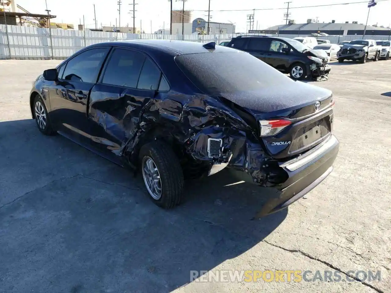 3 Photograph of a damaged car JTDEAMDE3MJ010229 TOYOTA COROLLA 2021