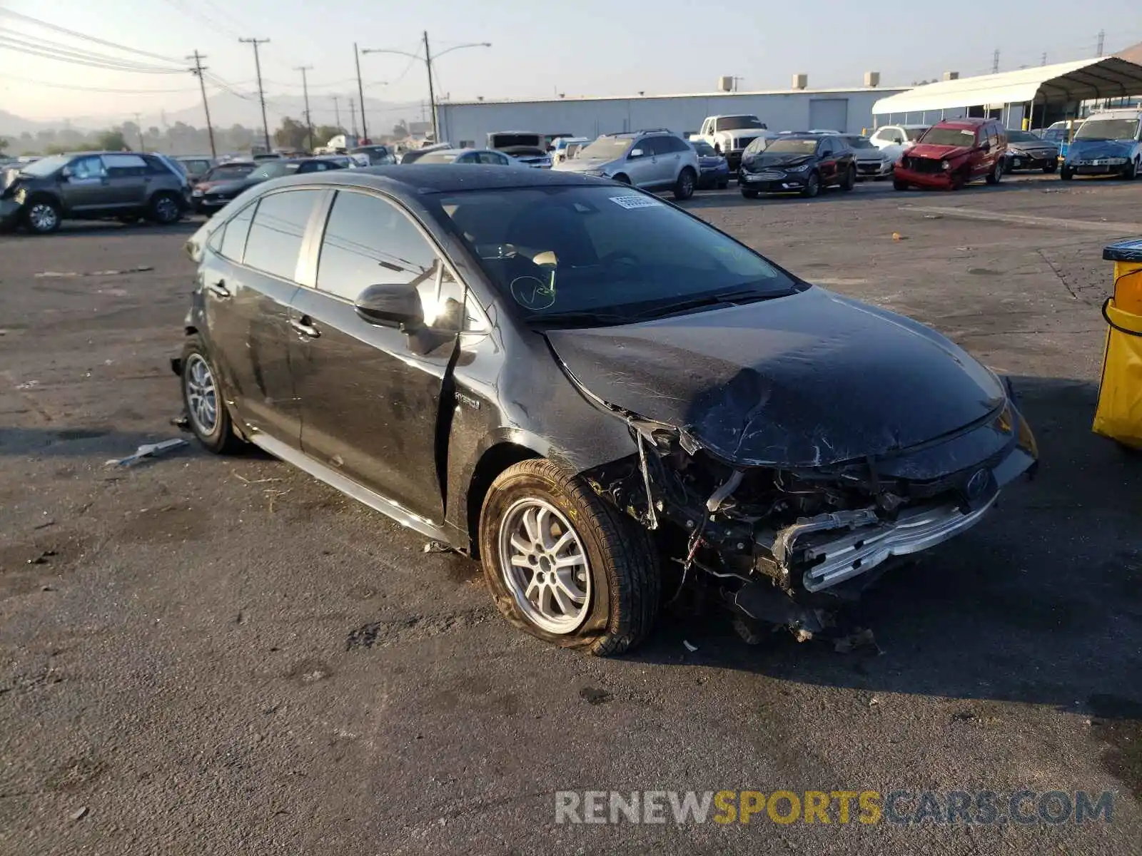 1 Photograph of a damaged car JTDEAMDE3MJ010957 TOYOTA COROLLA 2021