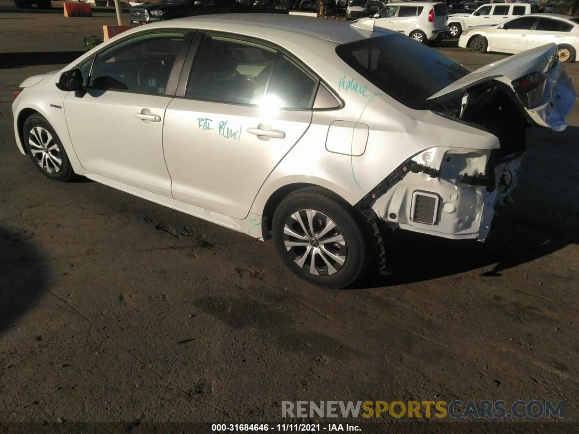 3 Photograph of a damaged car JTDEAMDE3MJ011087 TOYOTA COROLLA 2021