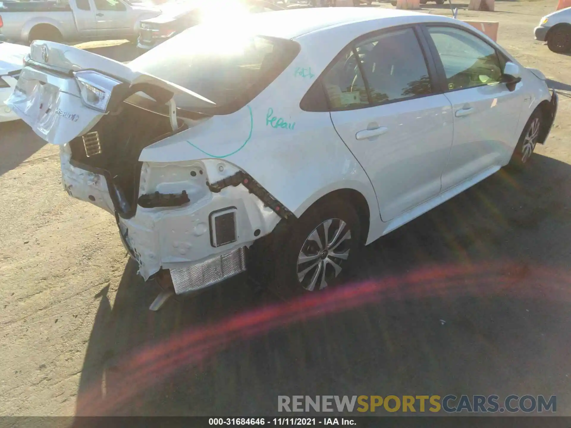 4 Photograph of a damaged car JTDEAMDE3MJ011087 TOYOTA COROLLA 2021