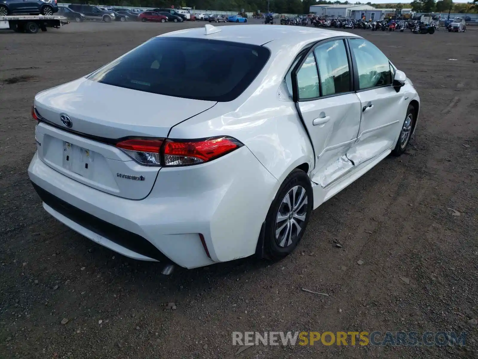 4 Photograph of a damaged car JTDEAMDE3MJ014569 TOYOTA COROLLA 2021