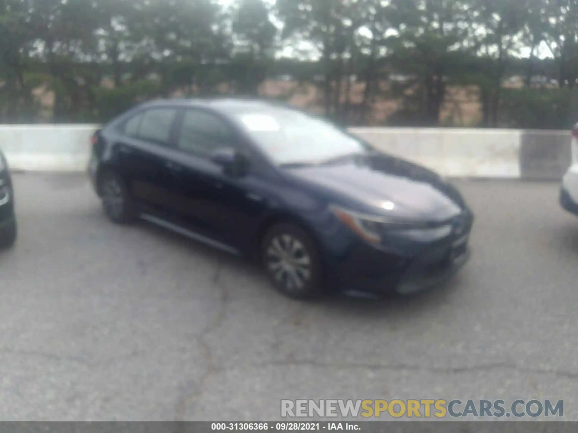 1 Photograph of a damaged car JTDEAMDE3MJ016287 TOYOTA COROLLA 2021