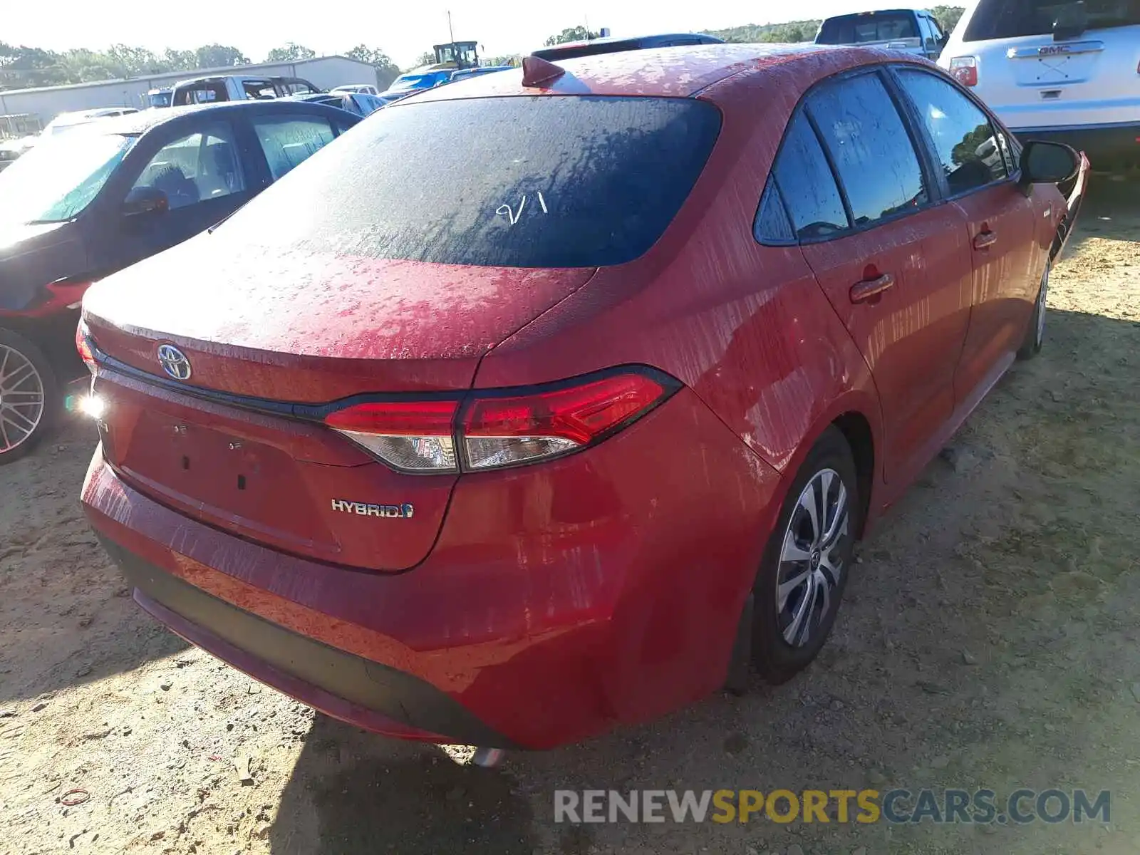 4 Photograph of a damaged car JTDEAMDE3MJ017424 TOYOTA COROLLA 2021