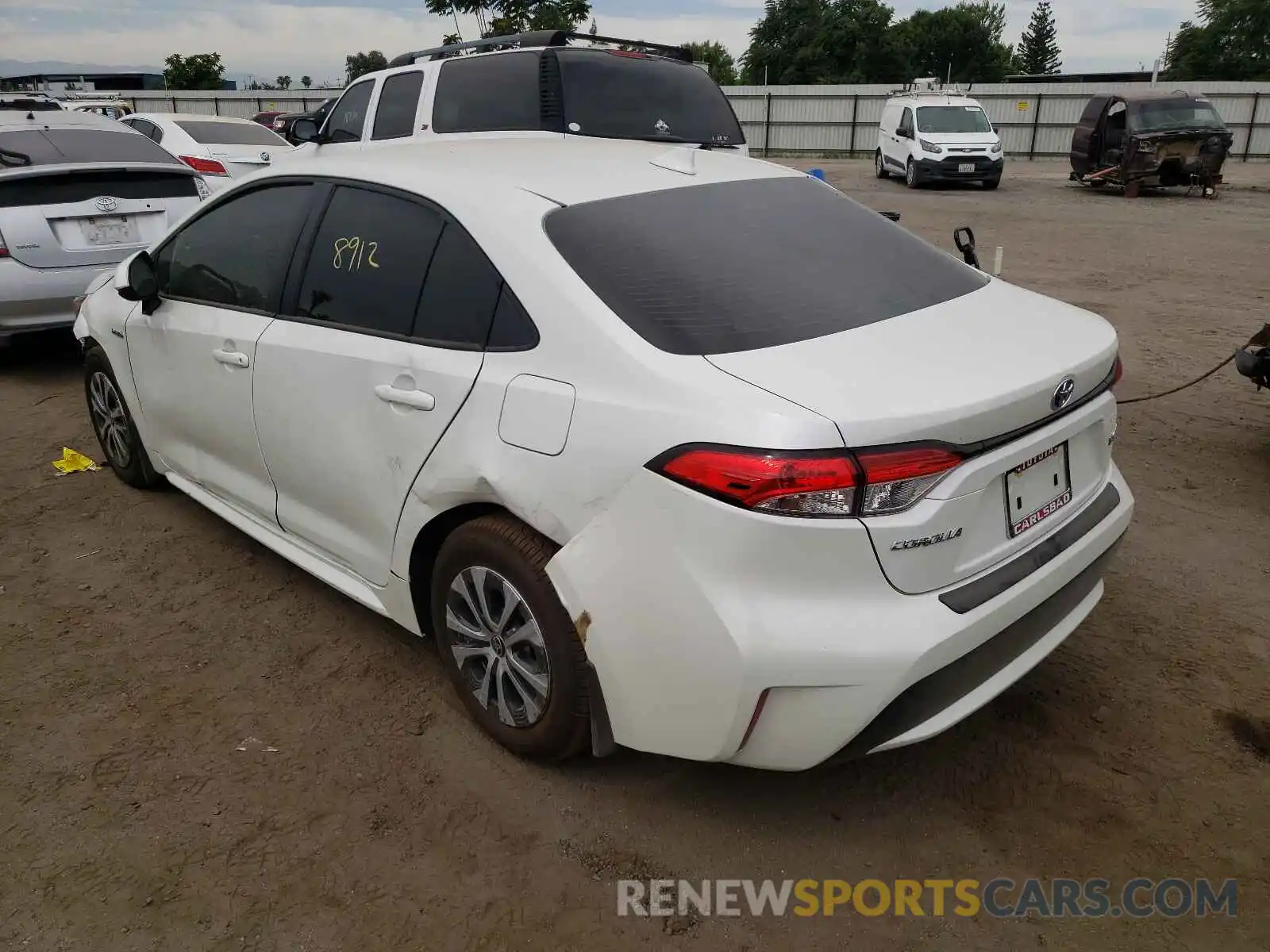 3 Photograph of a damaged car JTDEAMDE3MJ018931 TOYOTA COROLLA 2021