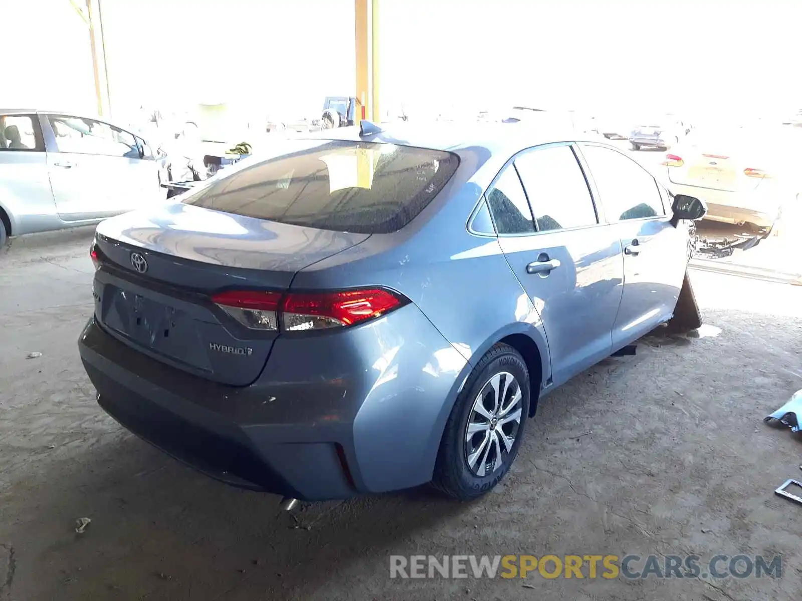 4 Photograph of a damaged car JTDEAMDE3MJ019013 TOYOTA COROLLA 2021