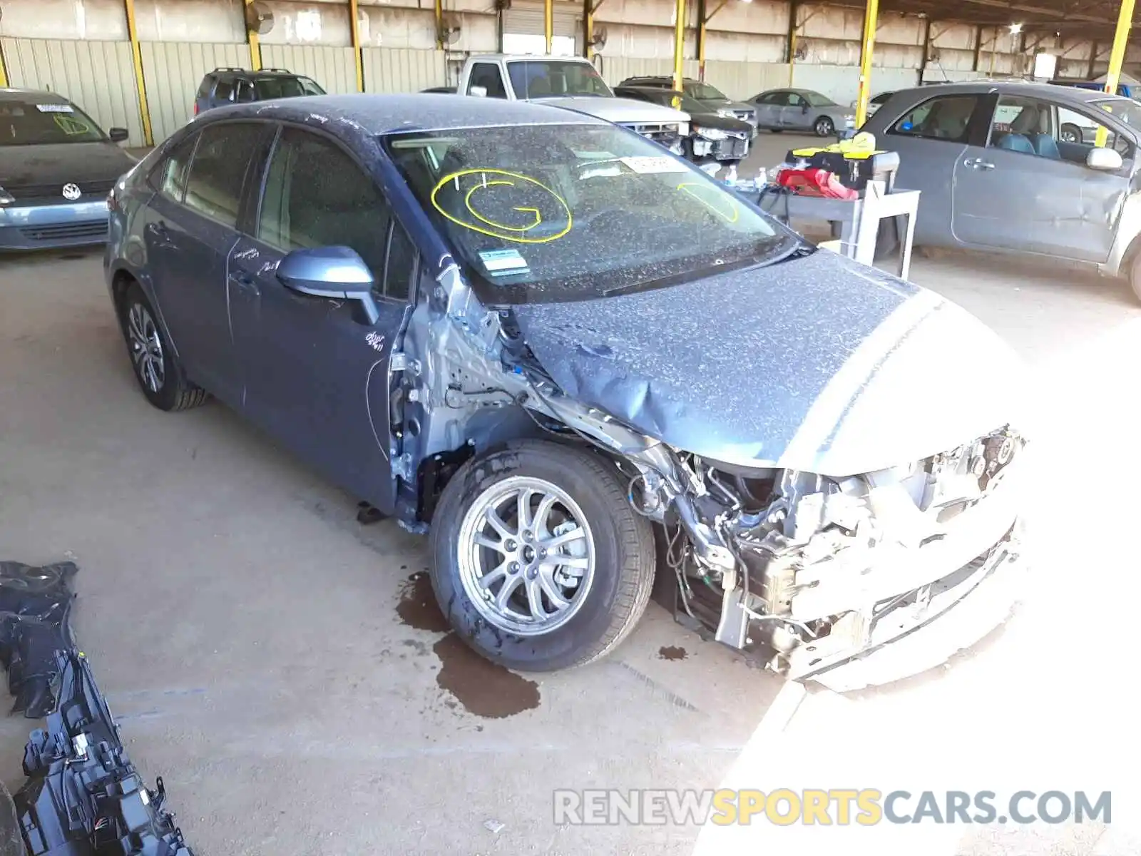 9 Photograph of a damaged car JTDEAMDE3MJ019013 TOYOTA COROLLA 2021