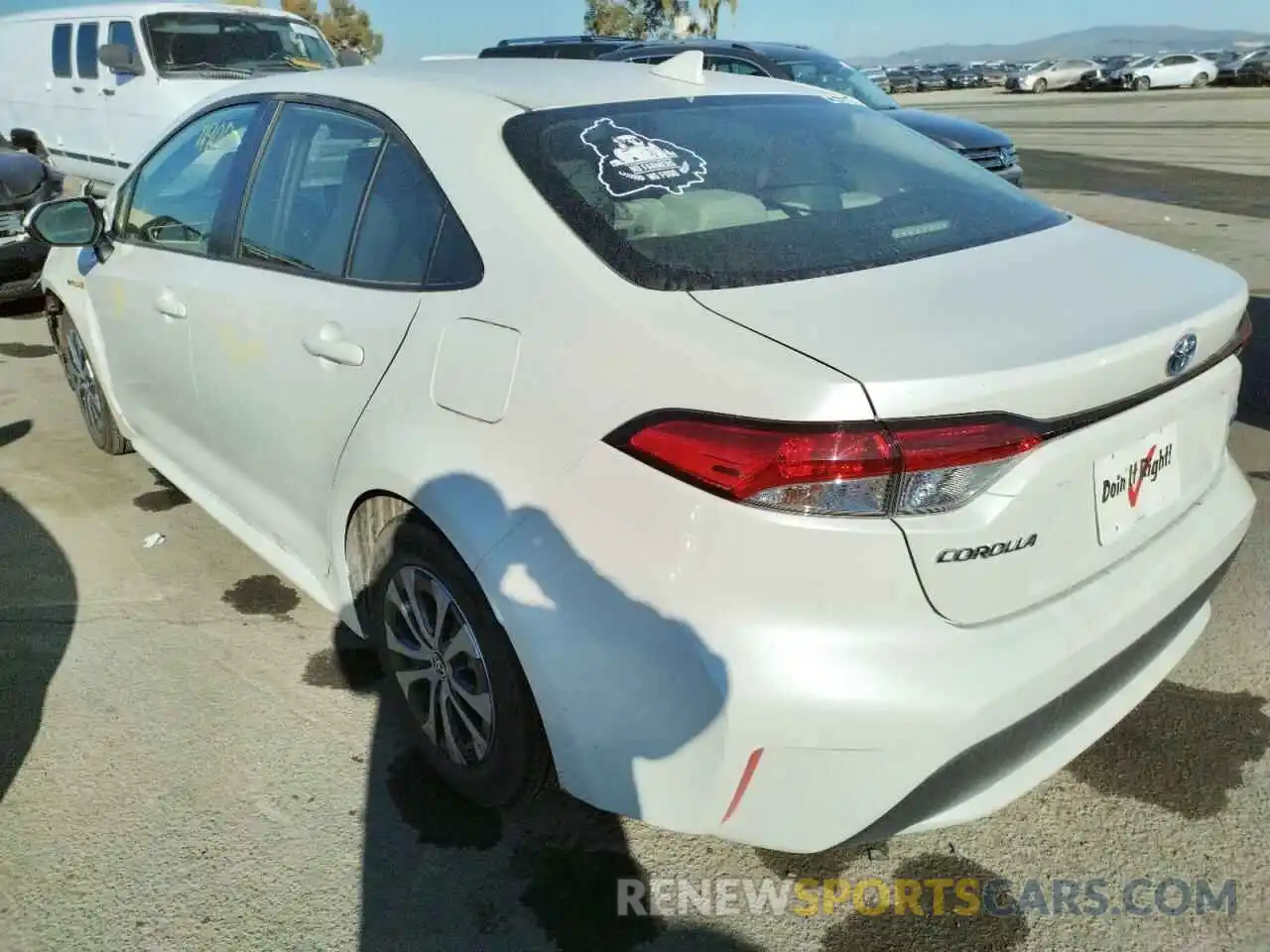 3 Photograph of a damaged car JTDEAMDE3MJ021585 TOYOTA COROLLA 2021