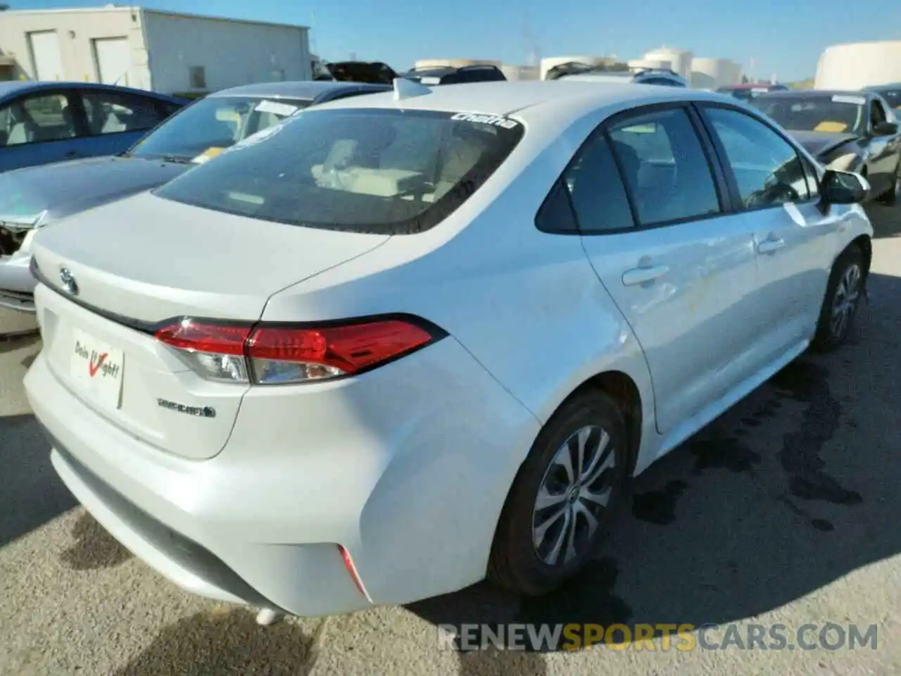 4 Photograph of a damaged car JTDEAMDE3MJ021585 TOYOTA COROLLA 2021