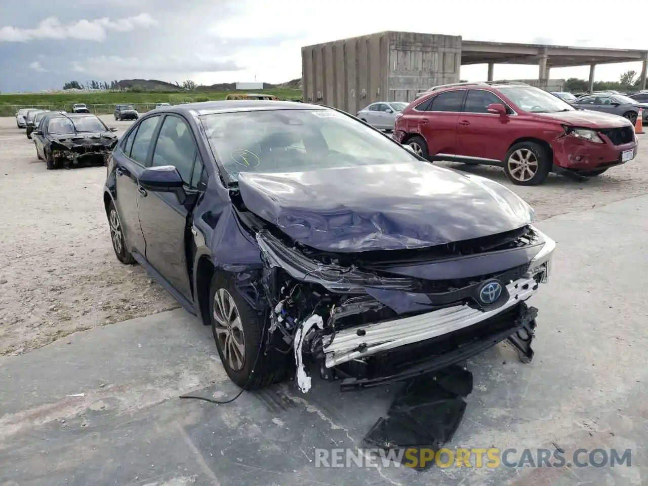 1 Photograph of a damaged car JTDEAMDE3MJ024292 TOYOTA COROLLA 2021