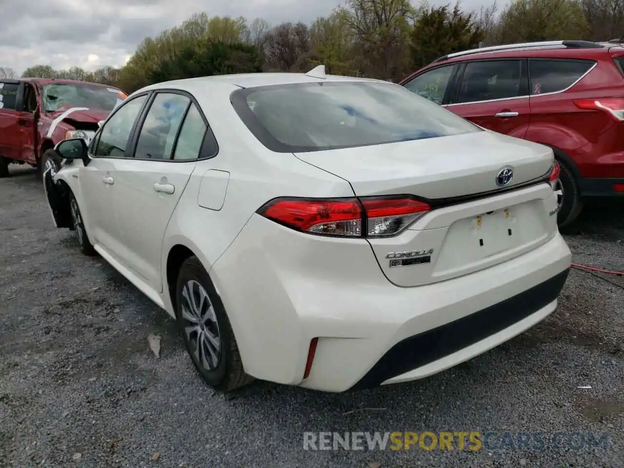 3 Photograph of a damaged car JTDEAMDE3MJ025264 TOYOTA COROLLA 2021