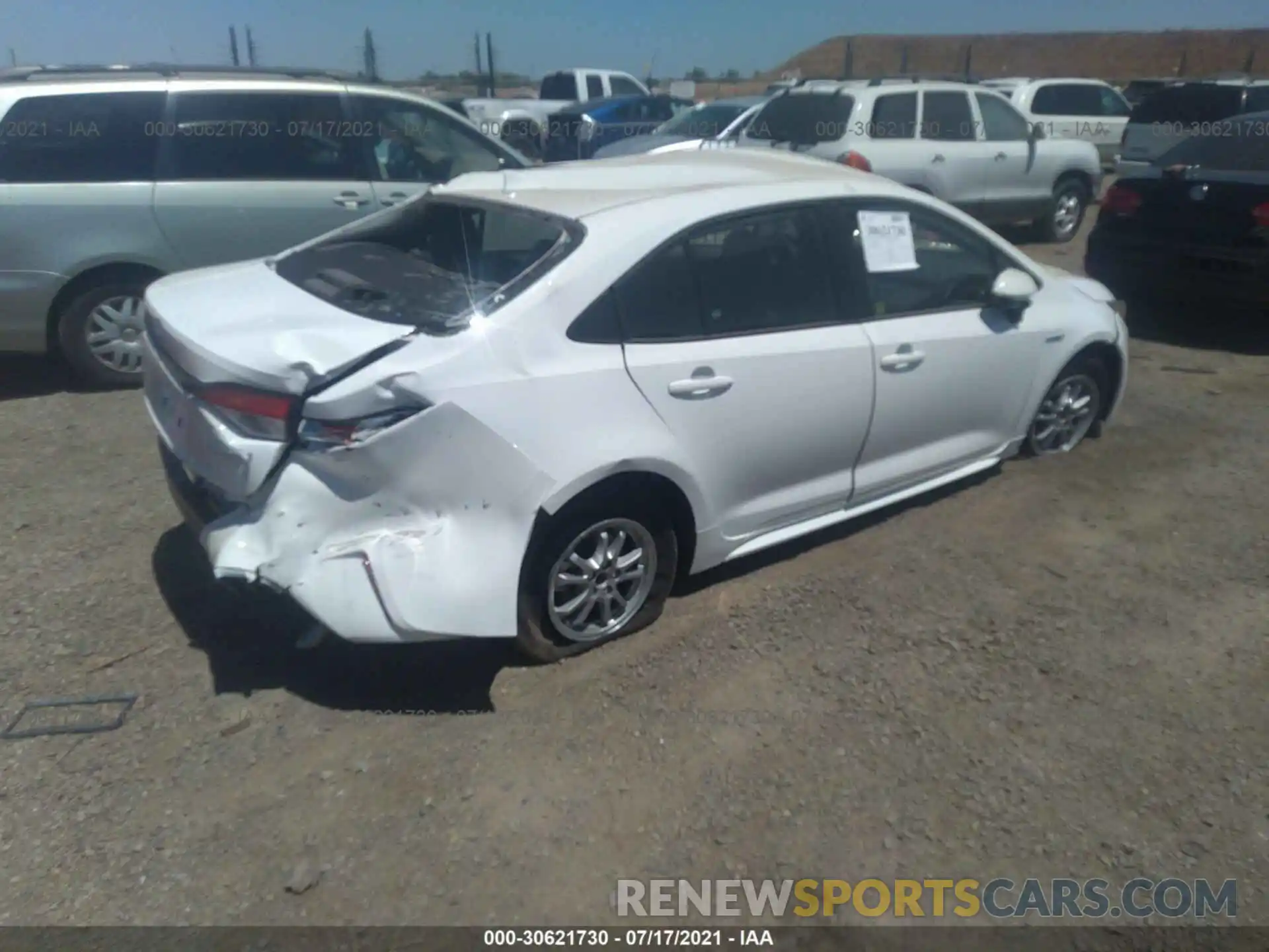 4 Photograph of a damaged car JTDEAMDE3MJ027385 TOYOTA COROLLA 2021