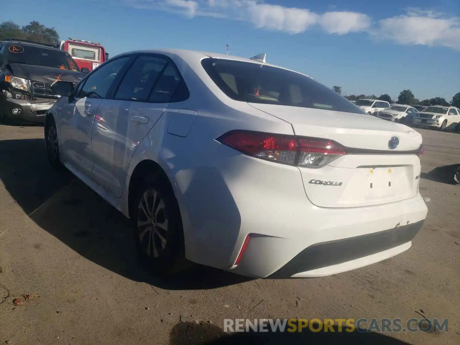 3 Photograph of a damaged car JTDEAMDE3MJ029332 TOYOTA COROLLA 2021