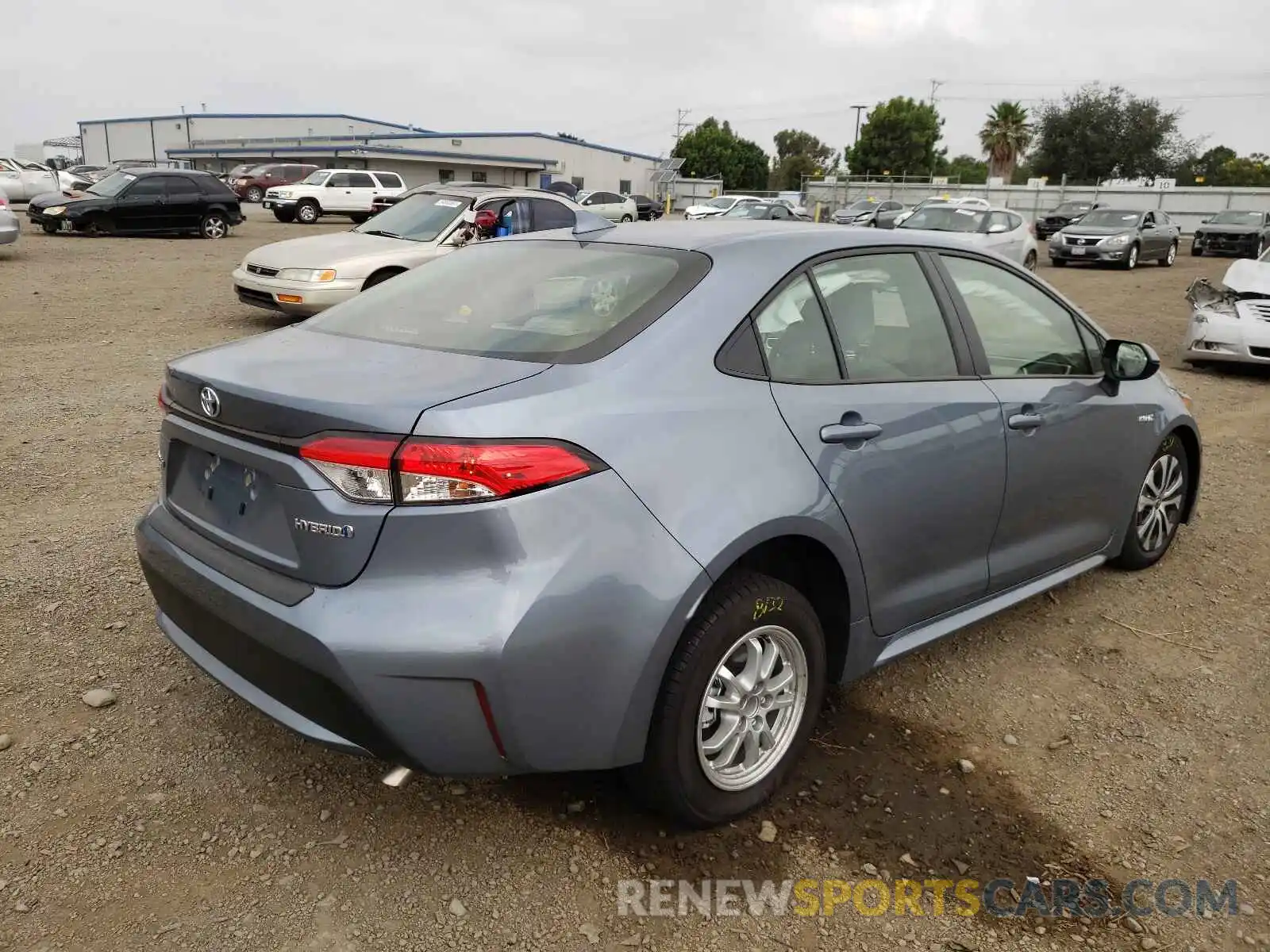 4 Photograph of a damaged car JTDEAMDE3MJ031677 TOYOTA COROLLA 2021