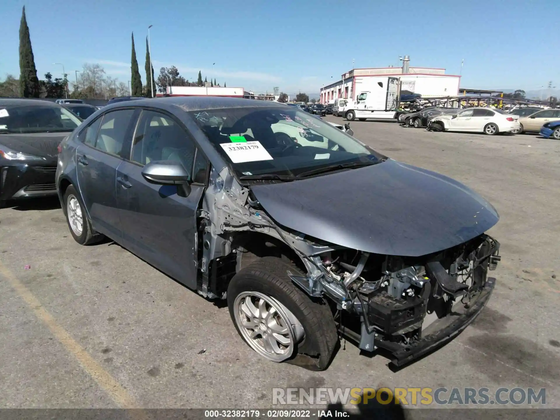 1 Photograph of a damaged car JTDEAMDE3MJ031873 TOYOTA COROLLA 2021