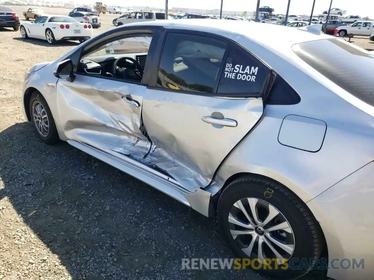 10 Photograph of a damaged car JTDEAMDE4MJ002060 TOYOTA COROLLA 2021