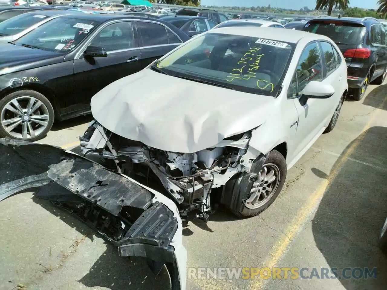 2 Photograph of a damaged car JTDEAMDE4MJ002415 TOYOTA COROLLA 2021