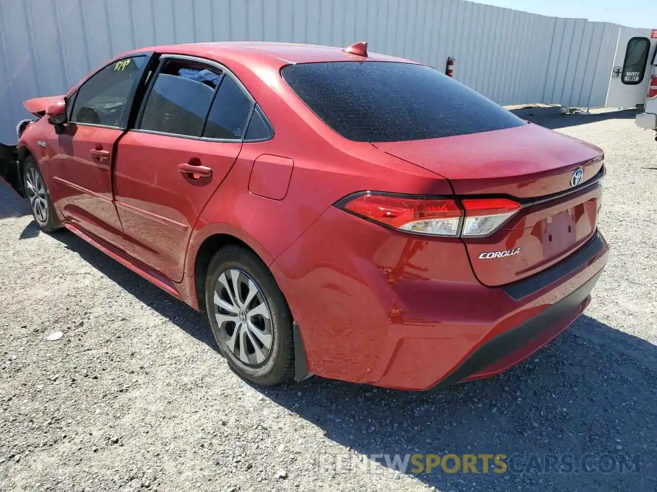 3 Photograph of a damaged car JTDEAMDE4MJ005170 TOYOTA COROLLA 2021