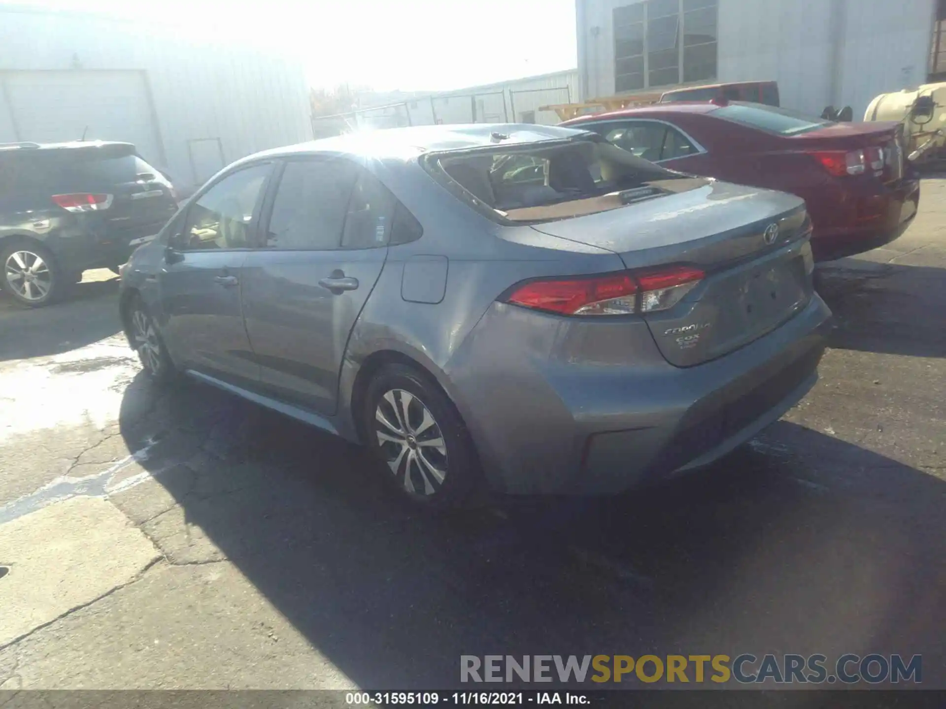 3 Photograph of a damaged car JTDEAMDE4MJ005489 TOYOTA COROLLA 2021