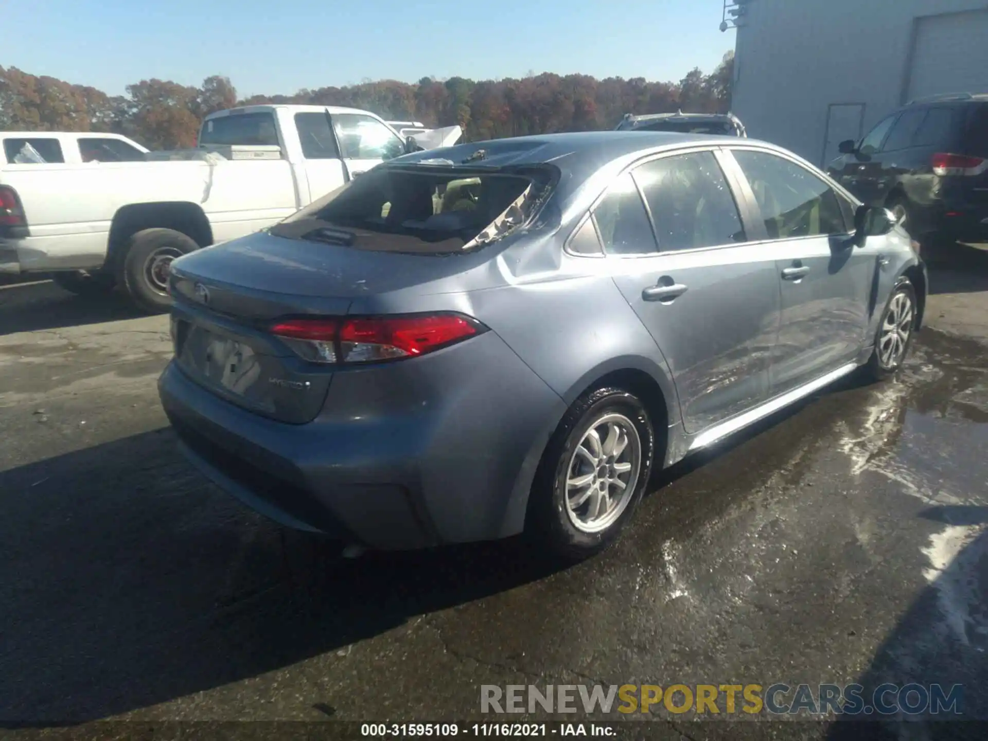 4 Photograph of a damaged car JTDEAMDE4MJ005489 TOYOTA COROLLA 2021