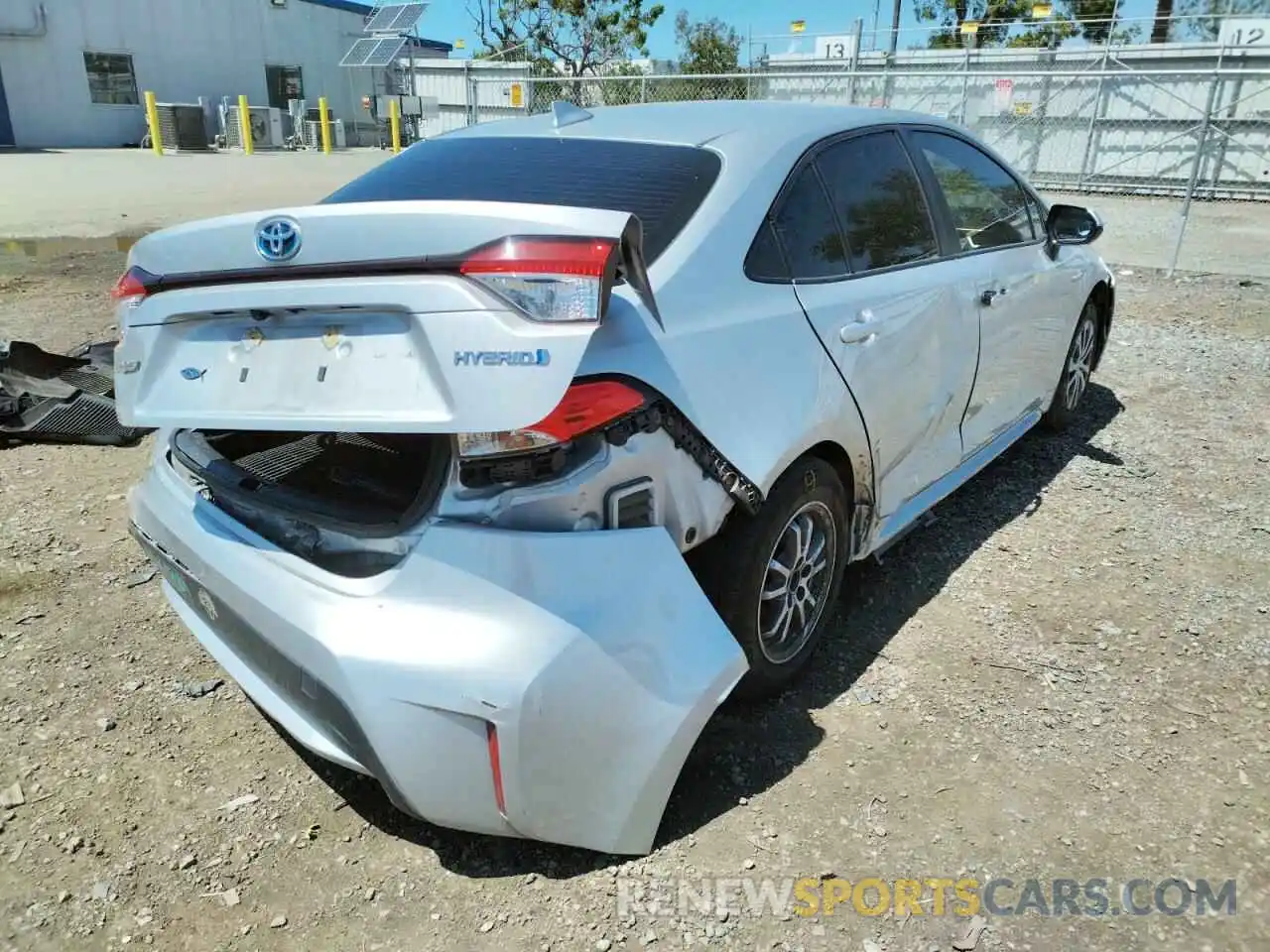 4 Photograph of a damaged car JTDEAMDE4MJ005895 TOYOTA COROLLA 2021