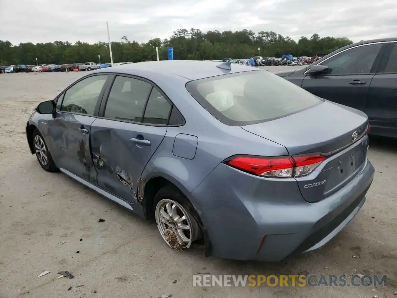 3 Photograph of a damaged car JTDEAMDE4MJ008070 TOYOTA COROLLA 2021