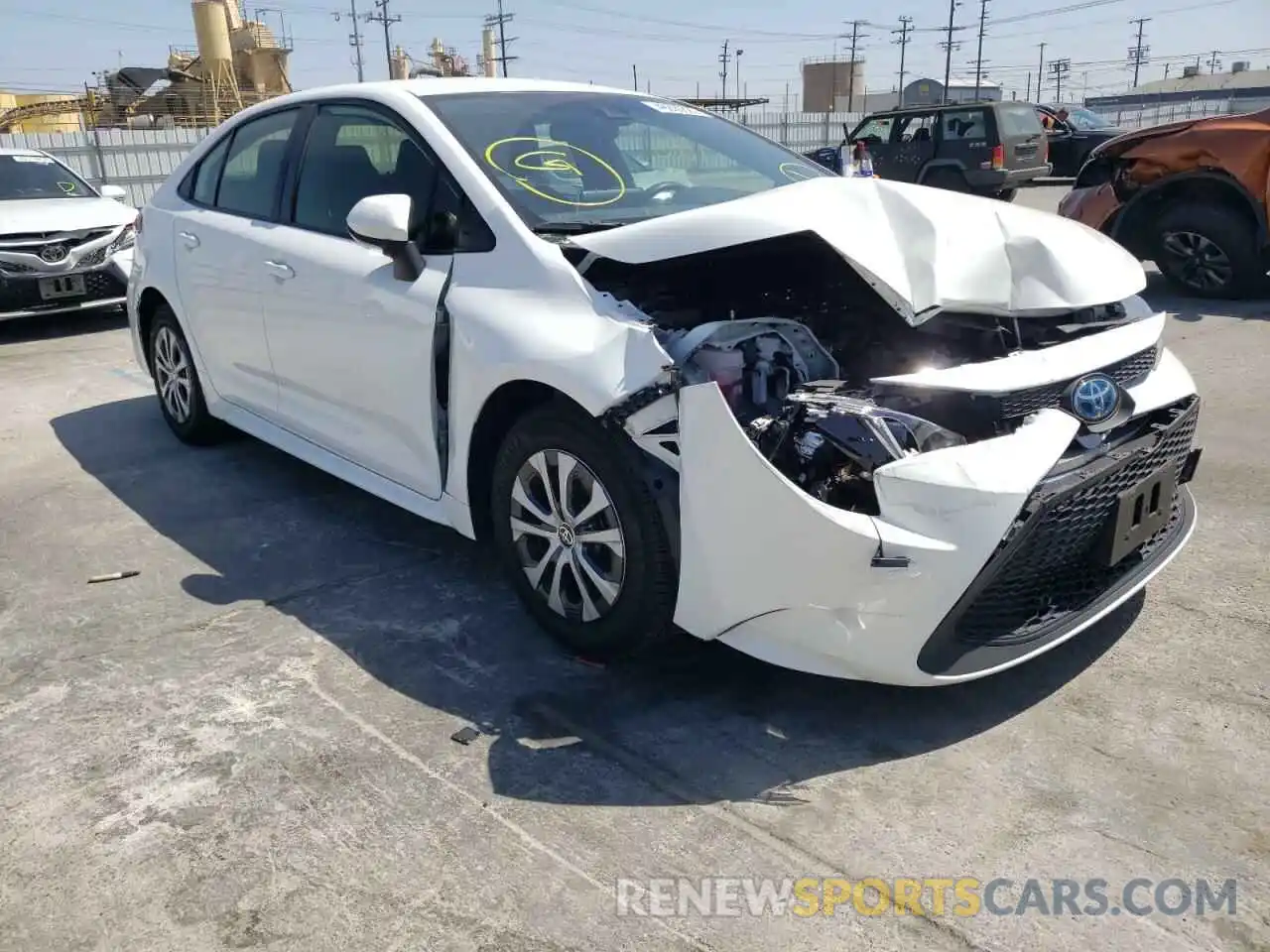 1 Photograph of a damaged car JTDEAMDE4MJ008747 TOYOTA COROLLA 2021