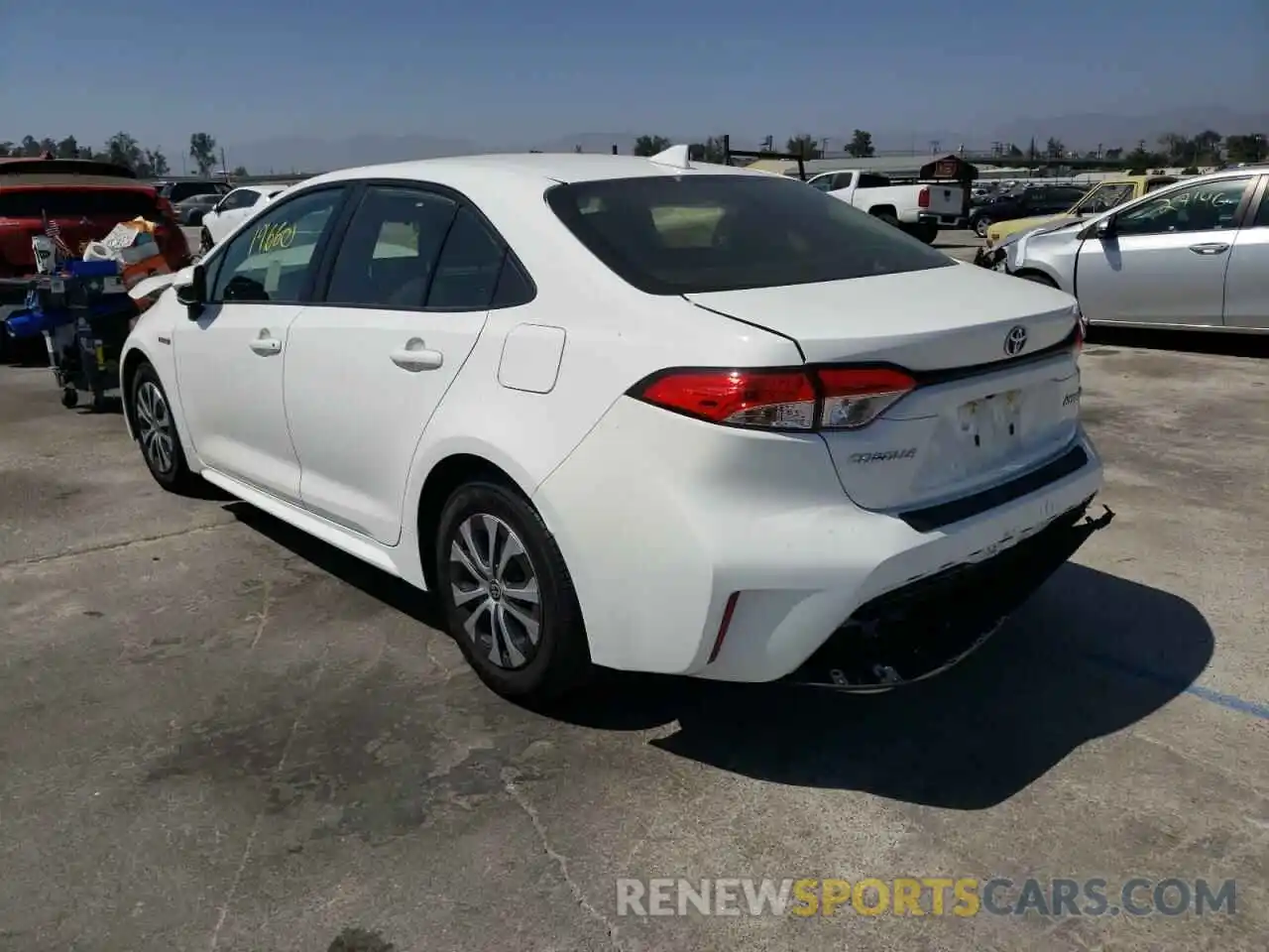 3 Photograph of a damaged car JTDEAMDE4MJ008747 TOYOTA COROLLA 2021